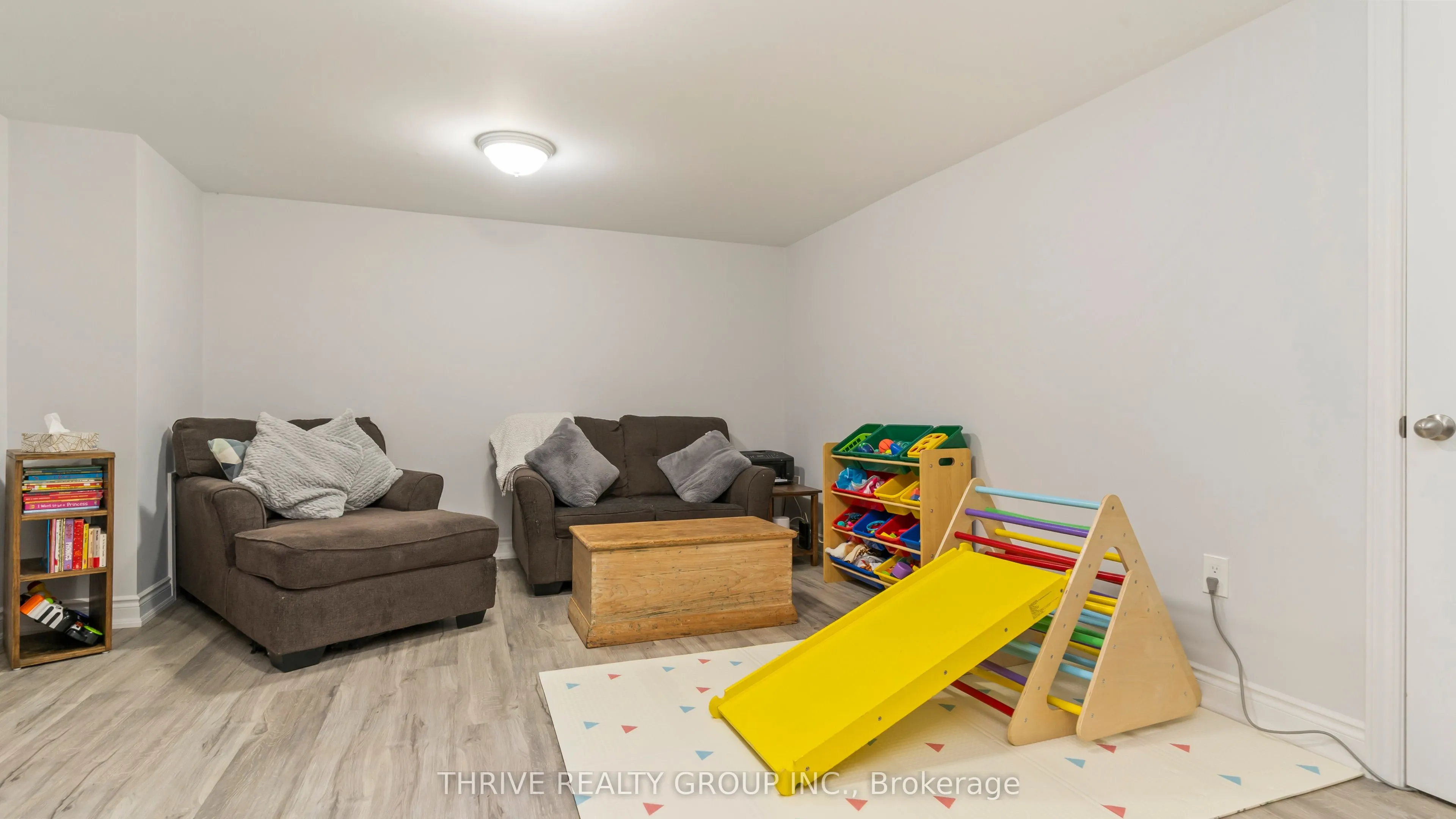 83 Scotchmere Crescent