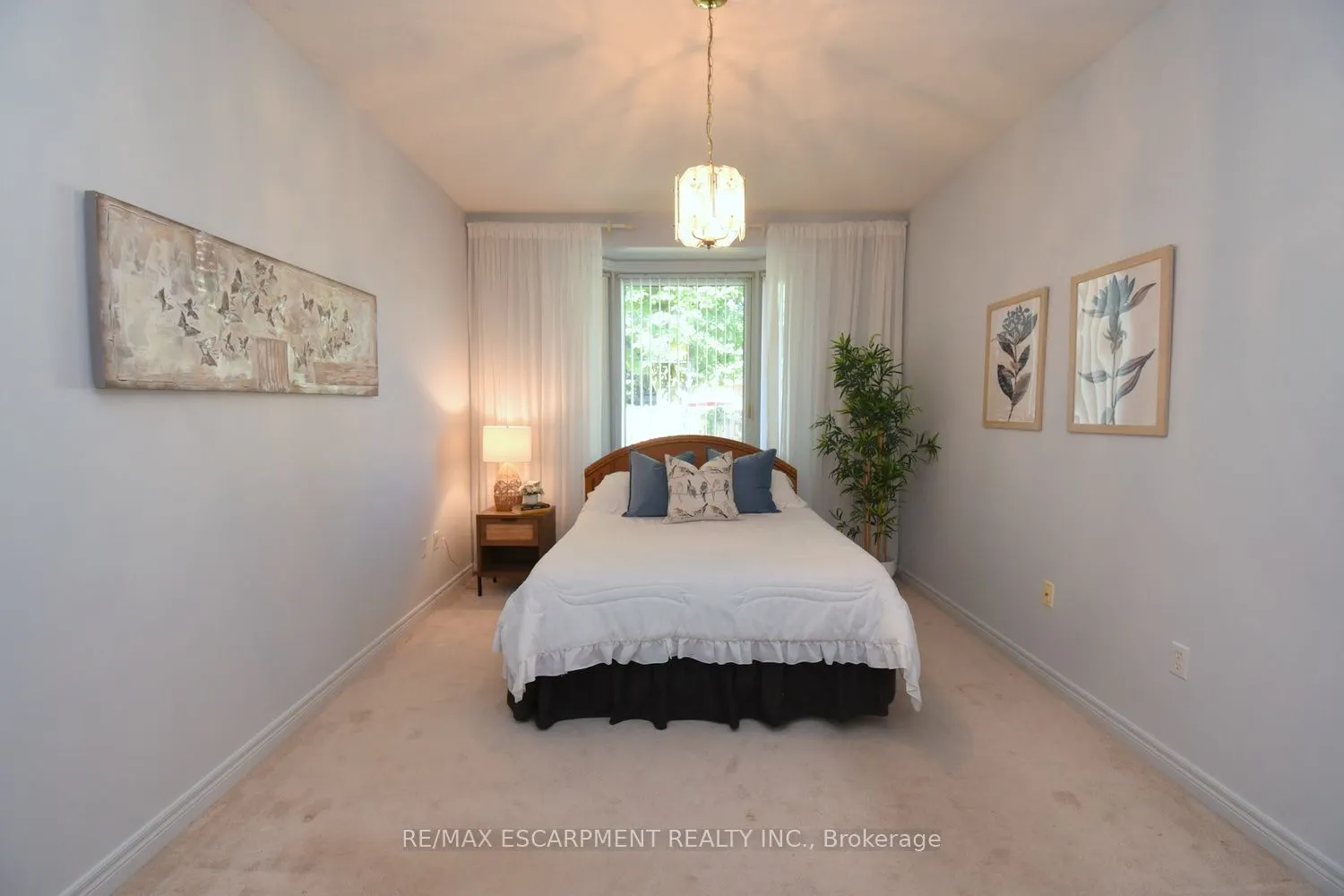 87 Jenifer Drive #17