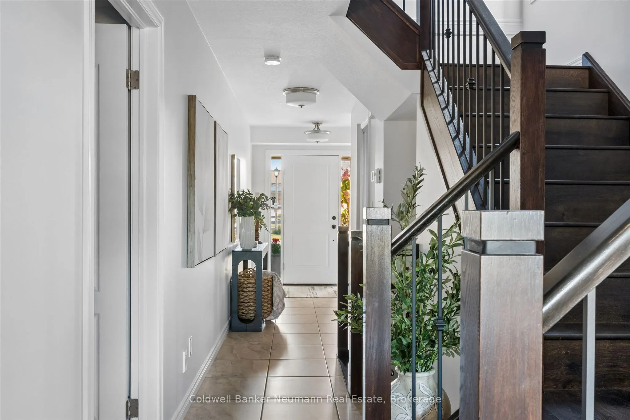 112 Dawes Avenue