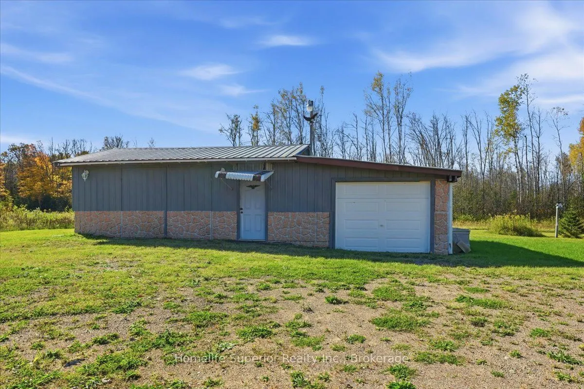 765 Cordova Road N