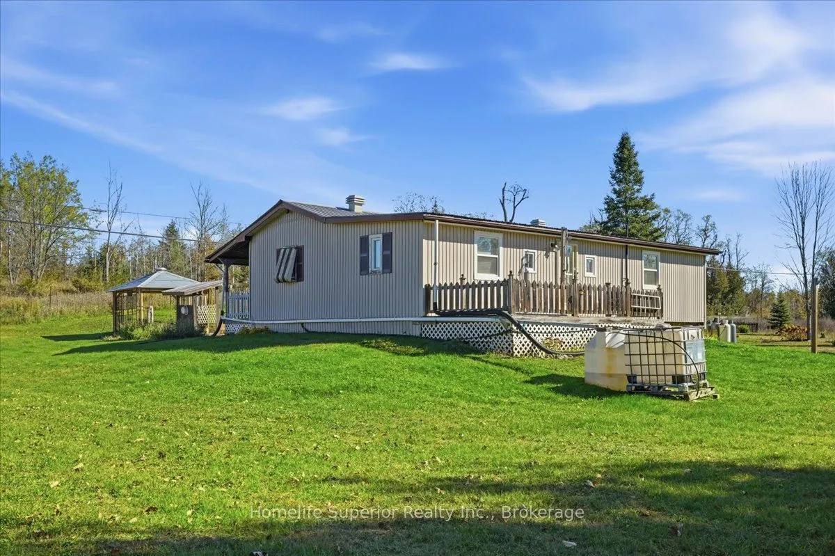 765 Cordova Road N