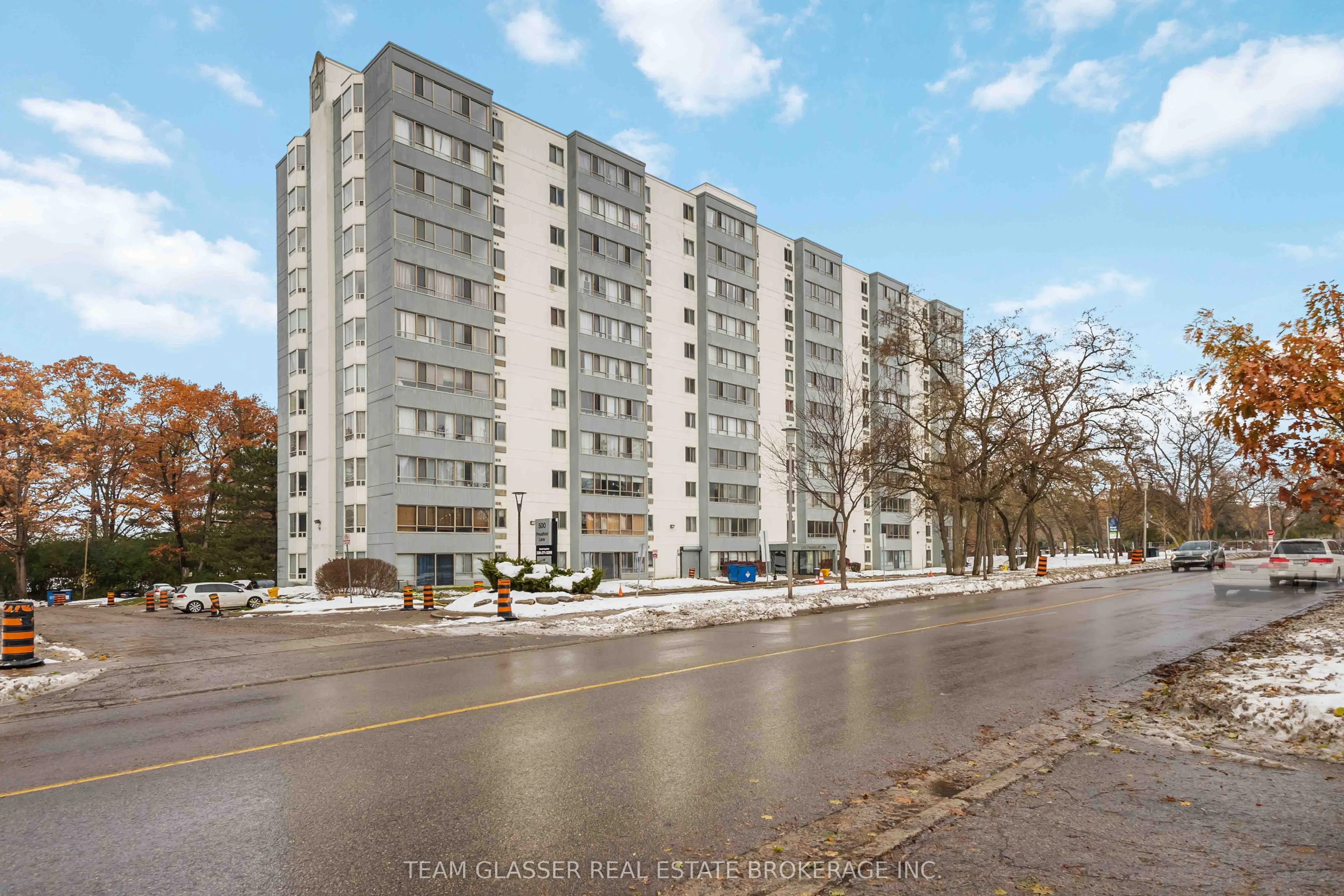 500 Proudfoot Lane #104