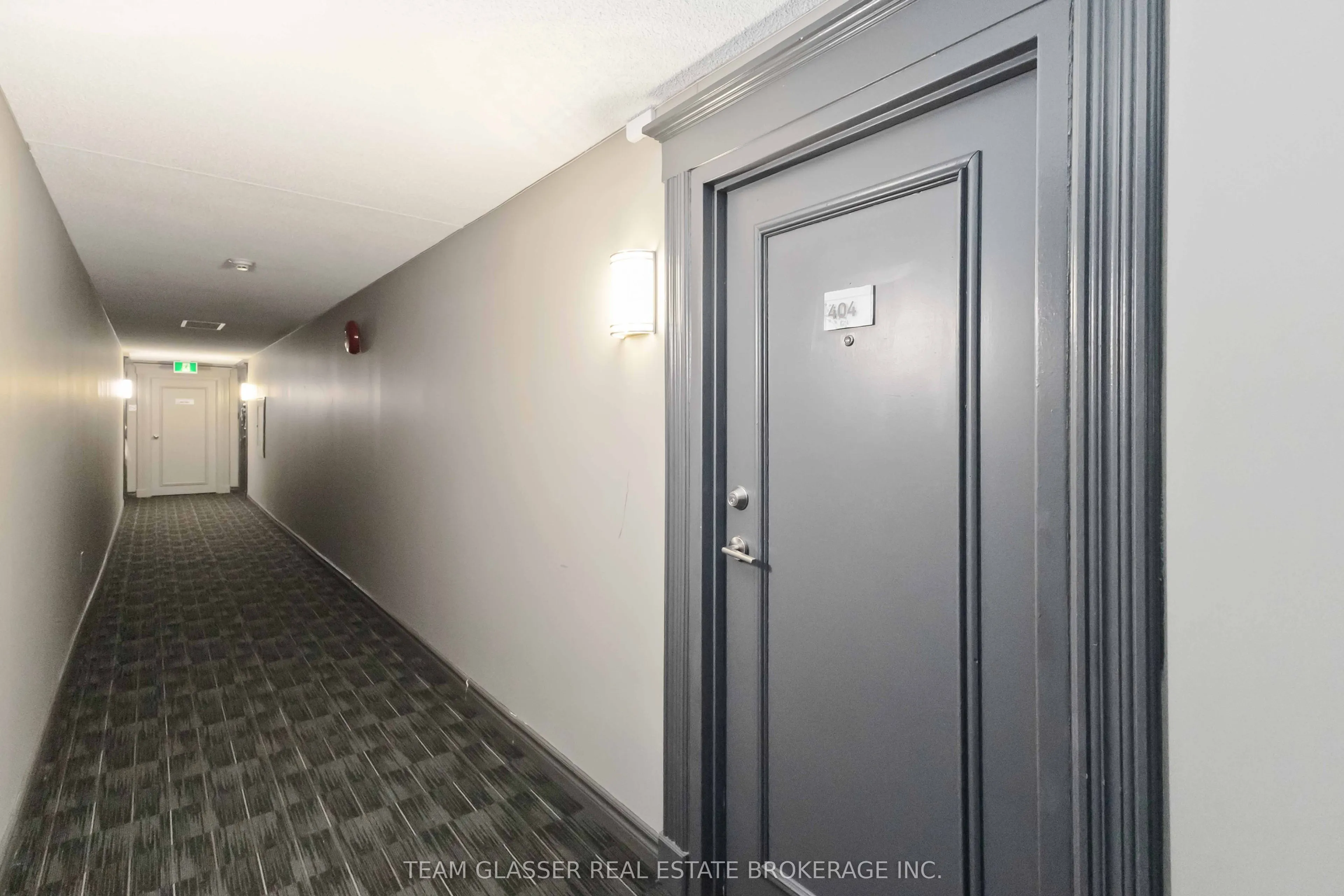 500 Proudfoot Lane #104