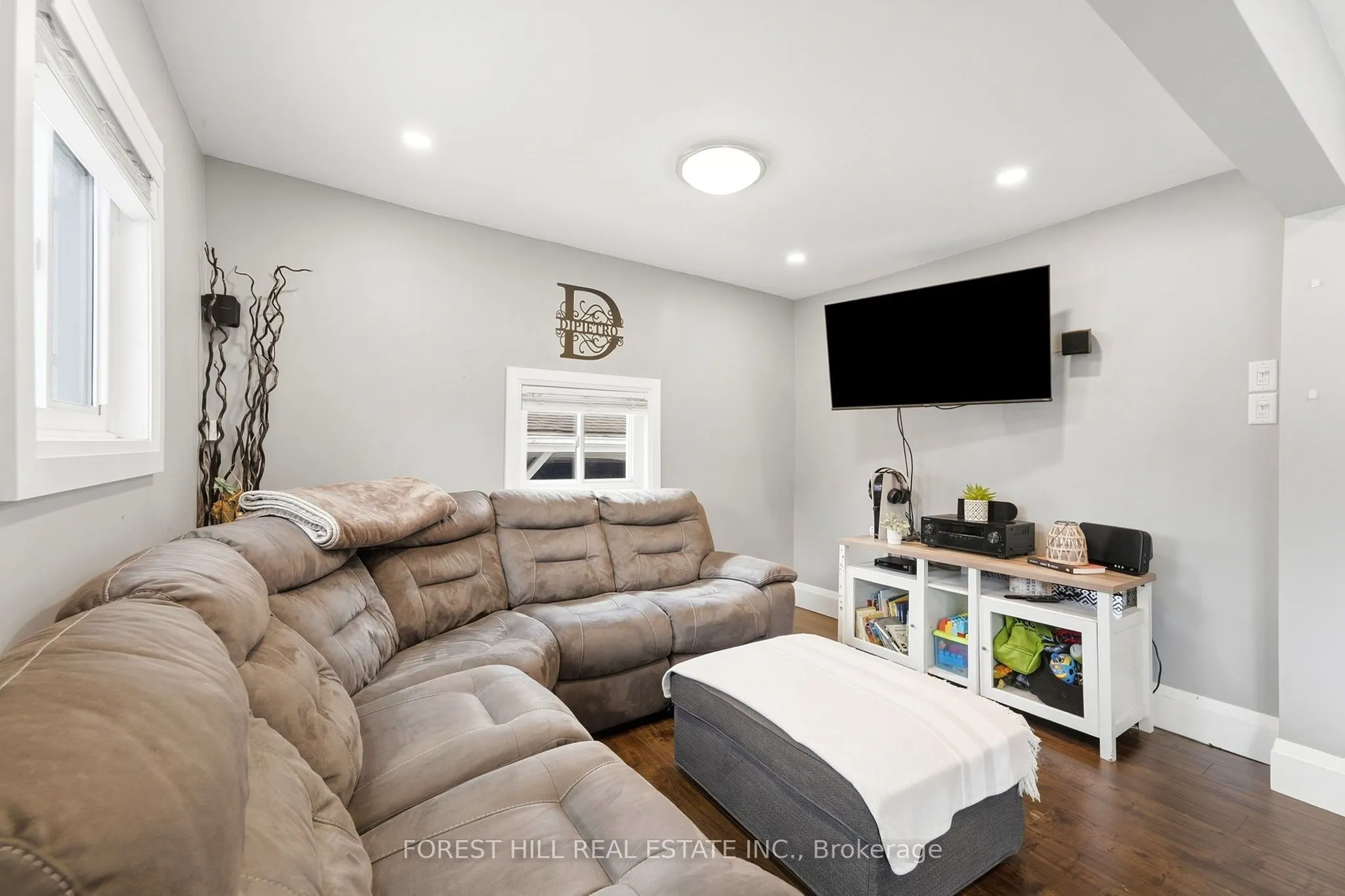662 Cochrane Road
