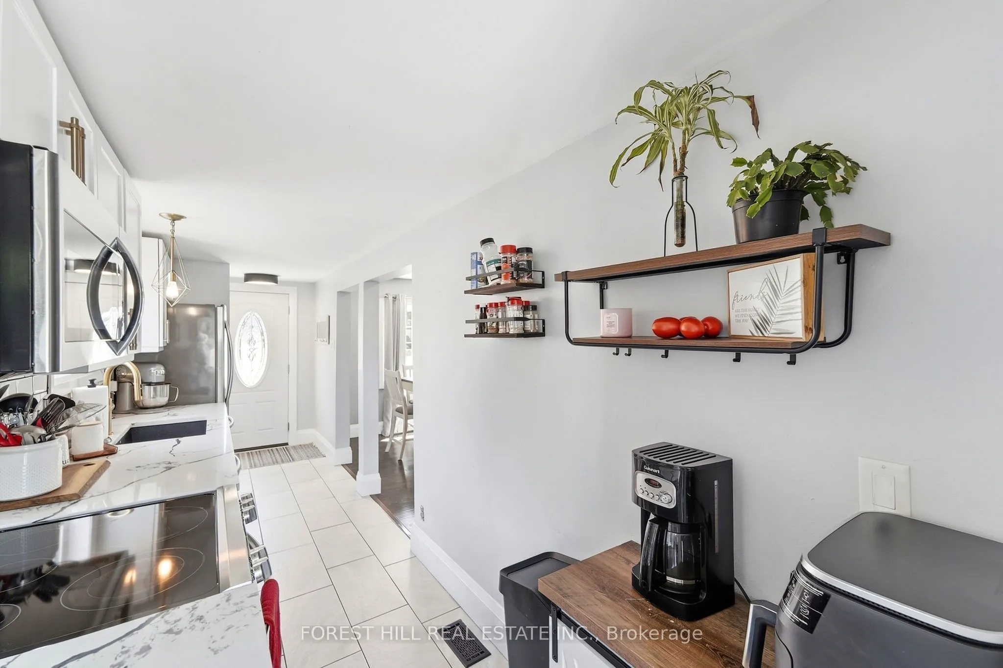 662 Cochrane Road