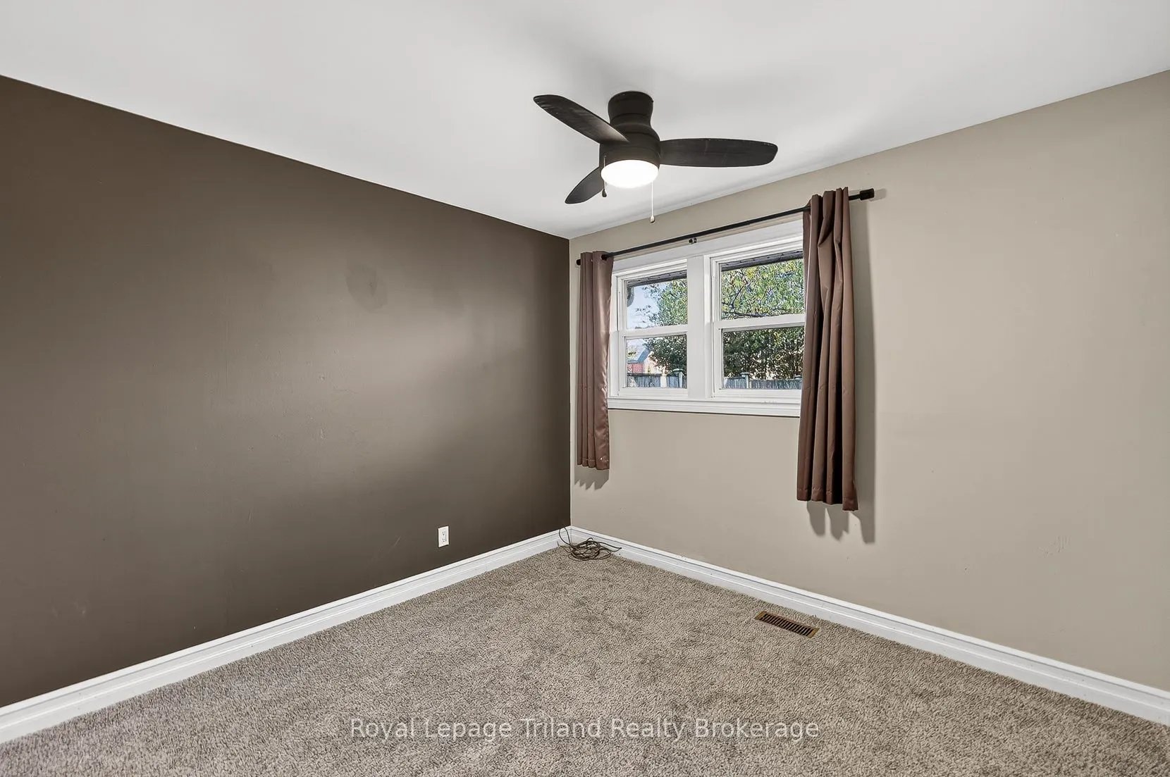 173 Washington Street W