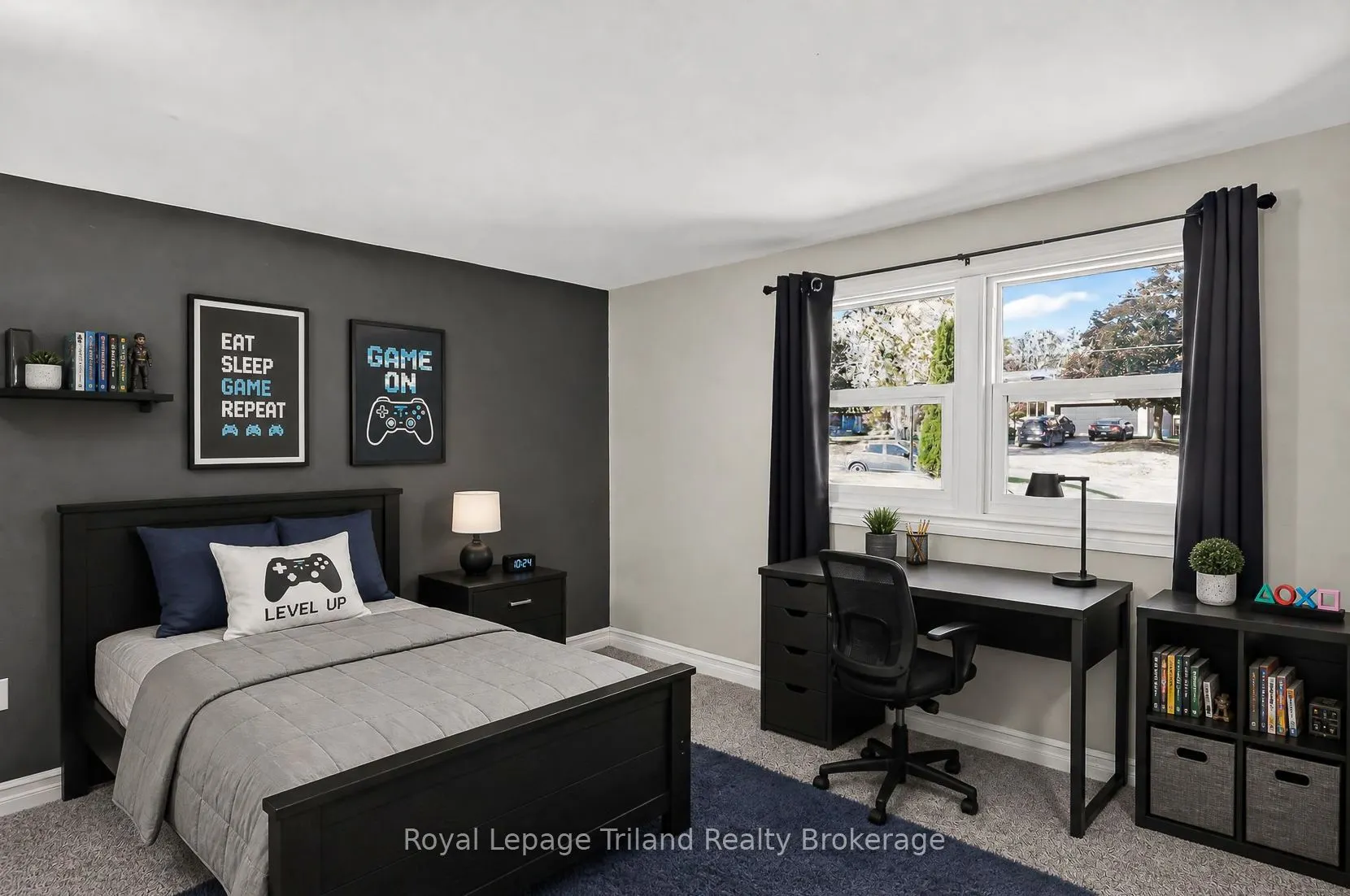 173 Washington Street W