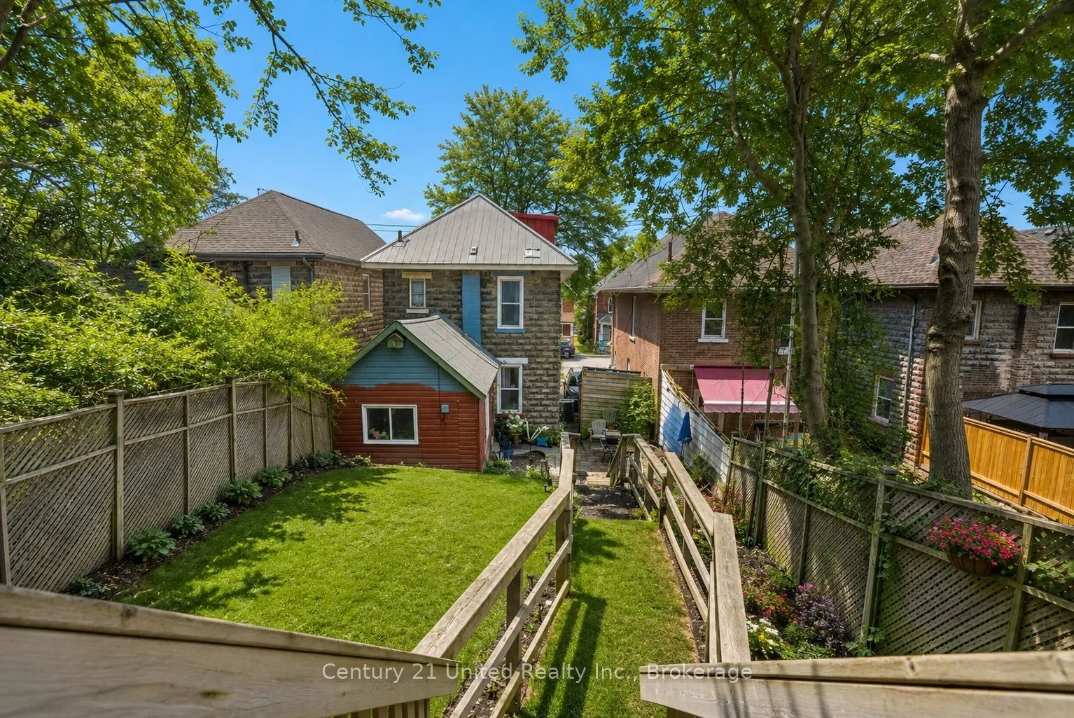 575 Bethune Street