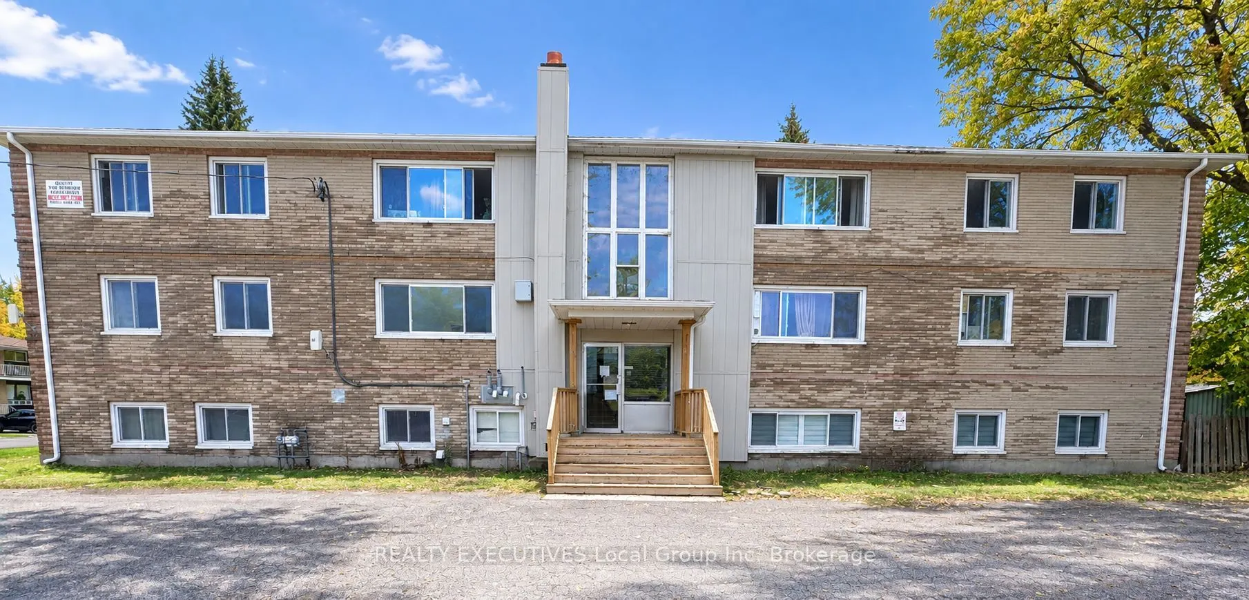 14 Milford Crescent