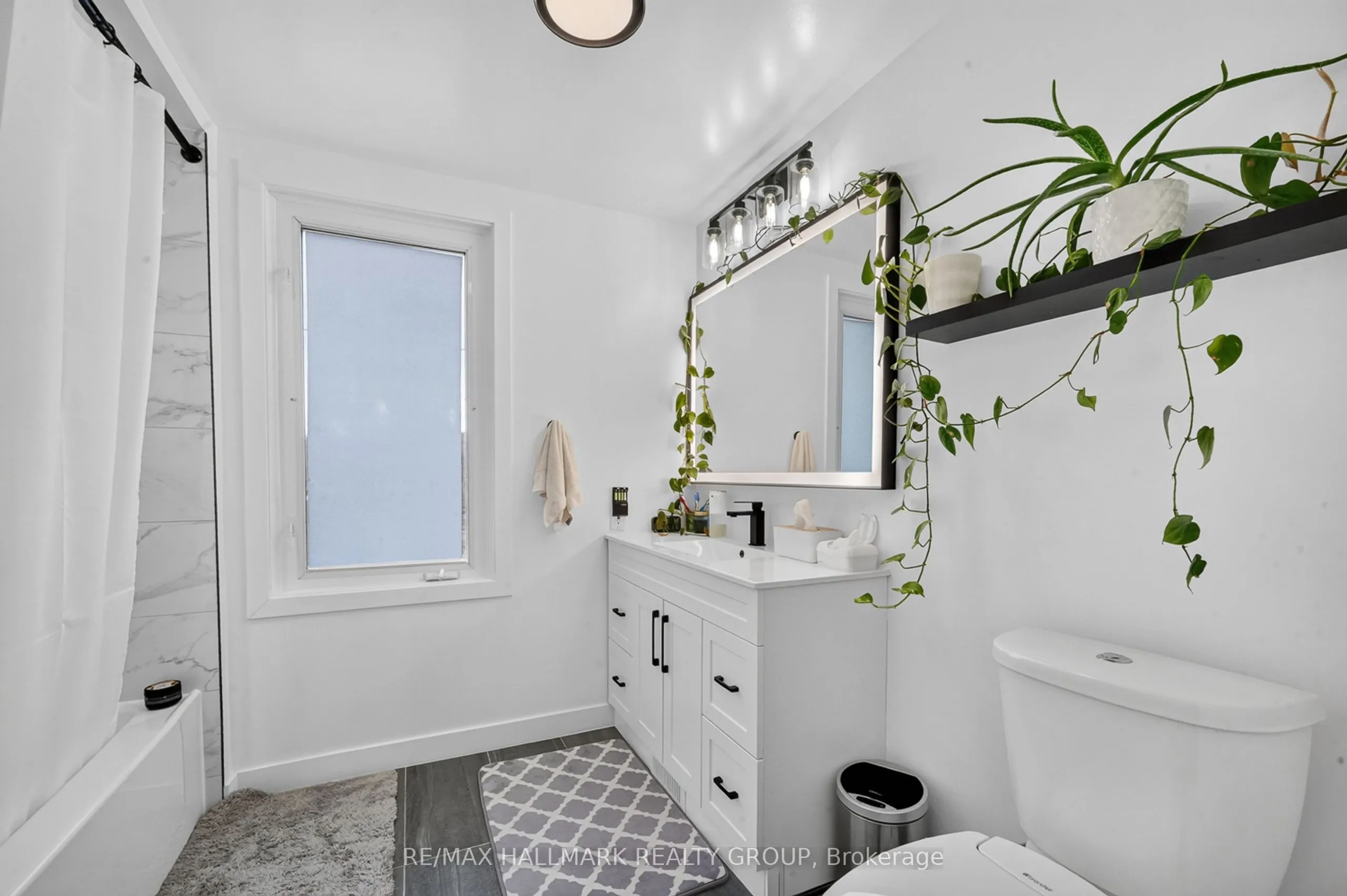 256 Joffre-Belanger Way