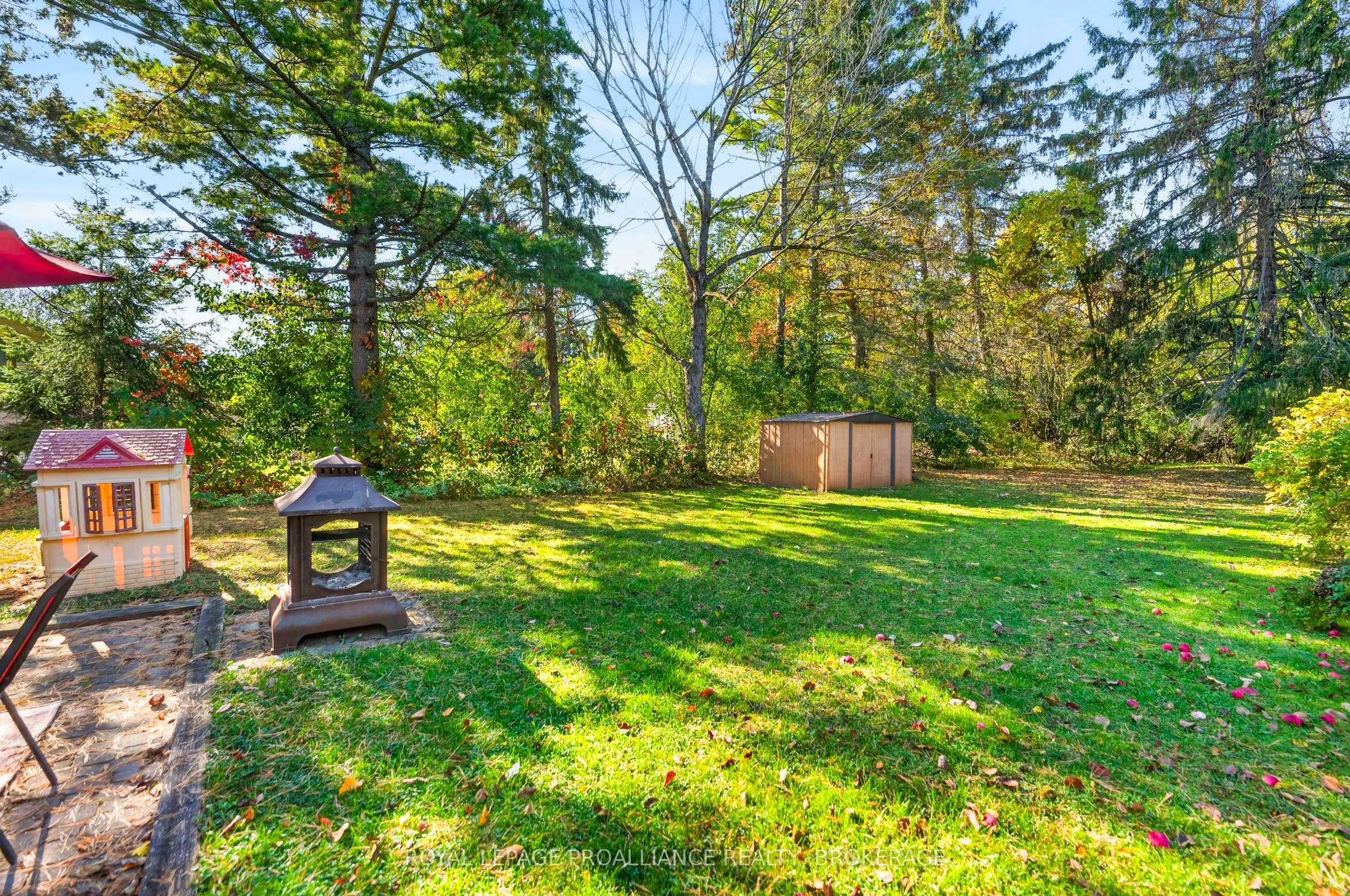 413 Maple Ridge Drive