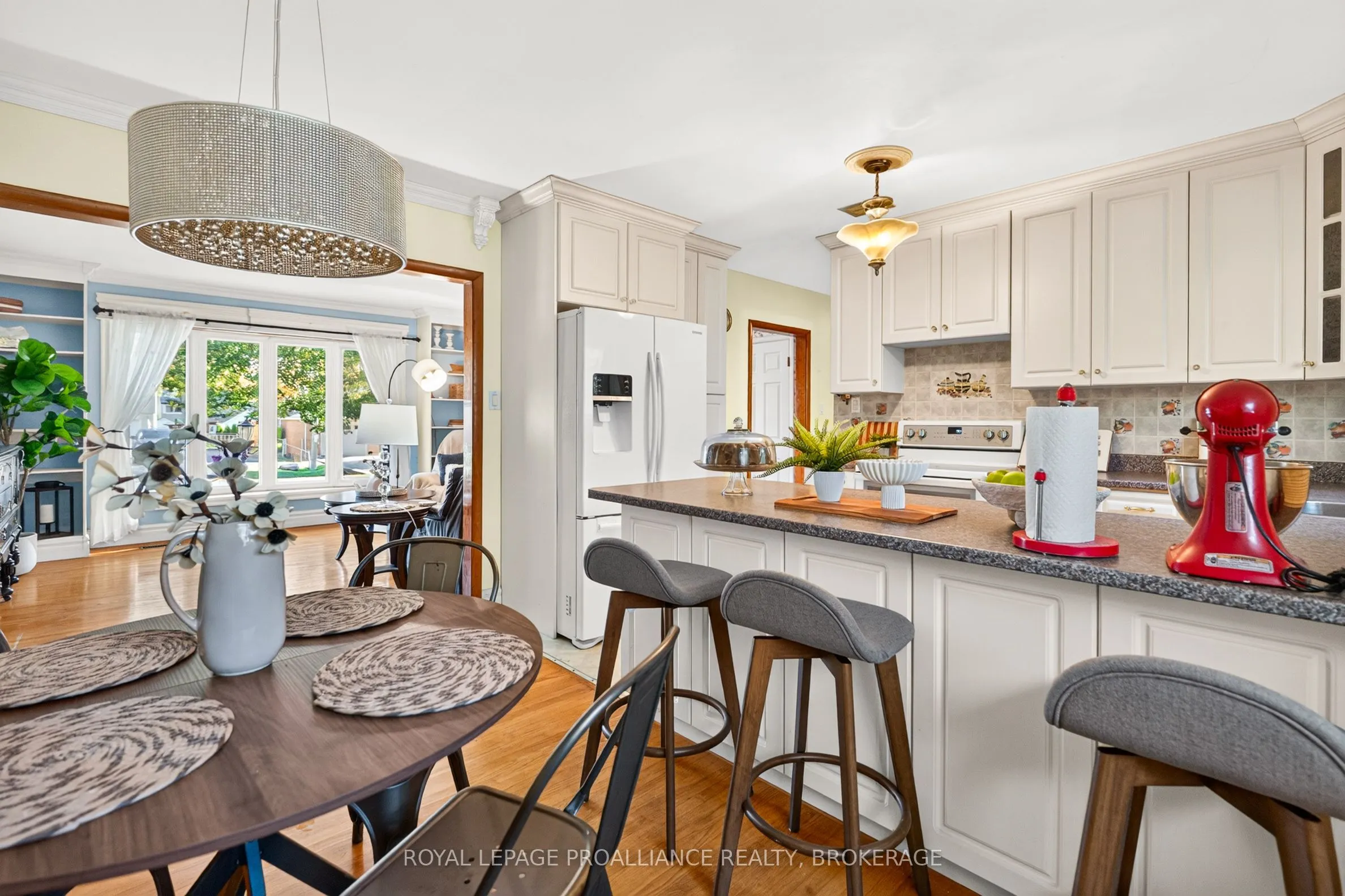 413 Maple Ridge Drive