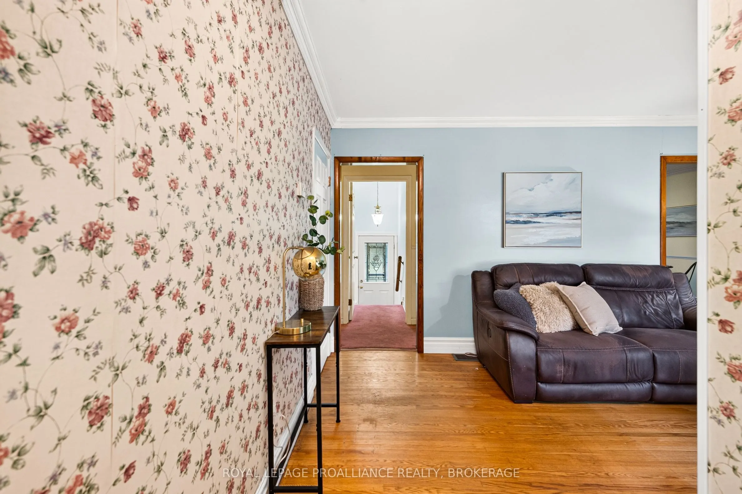 413 Maple Ridge Drive