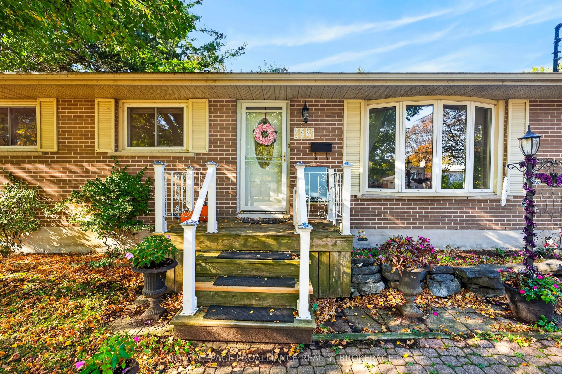 413 Maple Ridge Drive