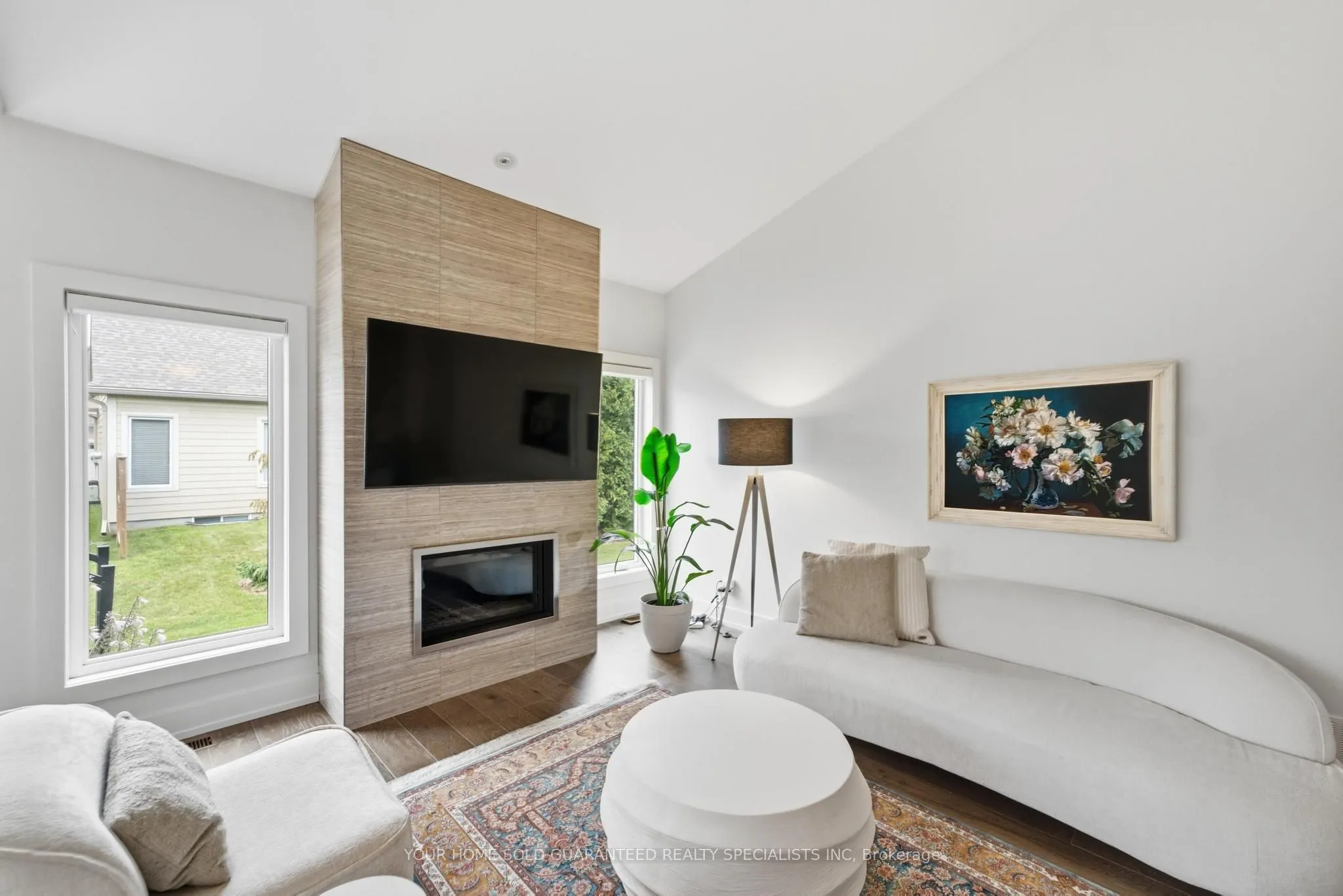 2 PROSPECT Lane #33