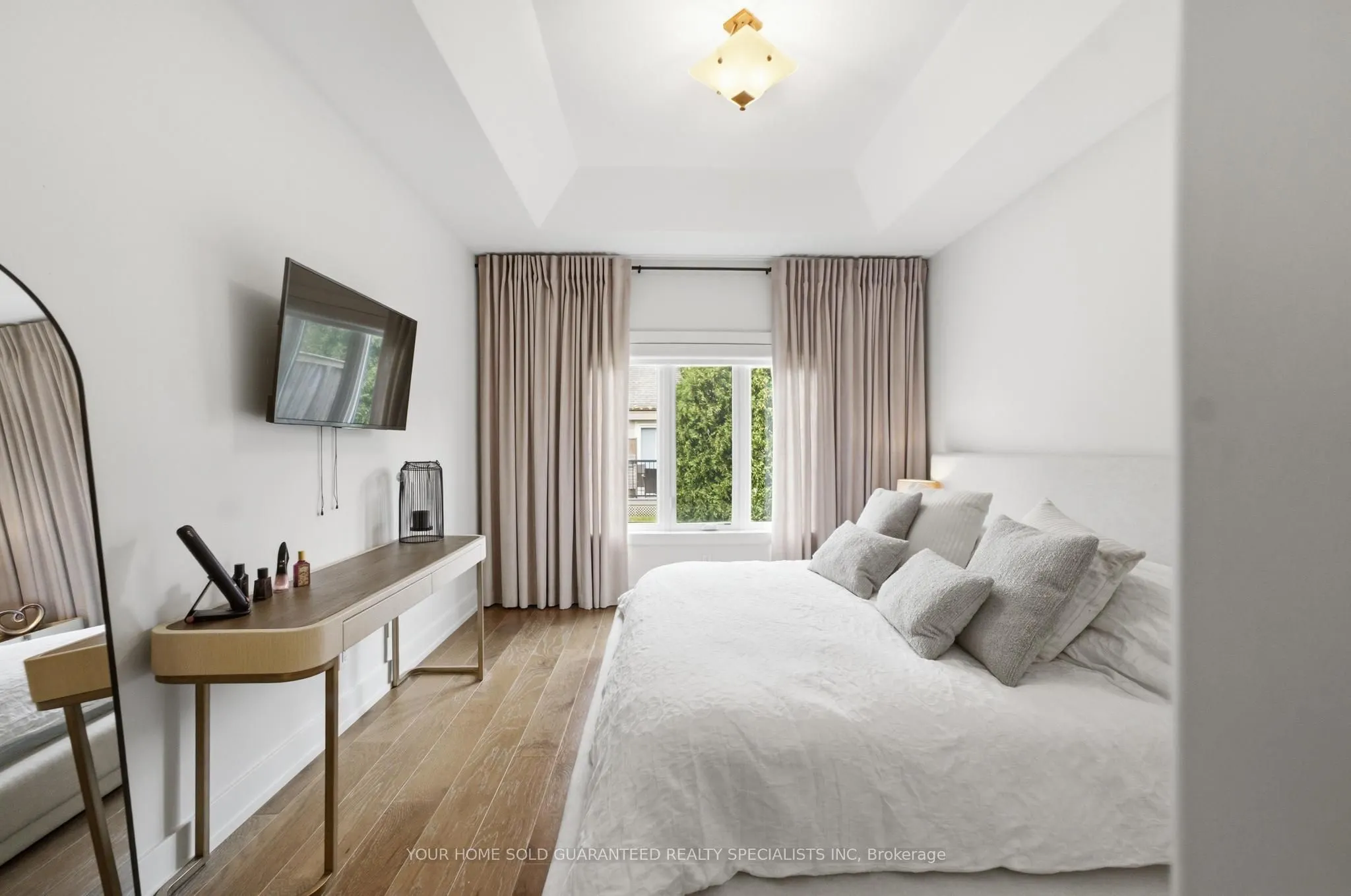 2 PROSPECT Lane #33