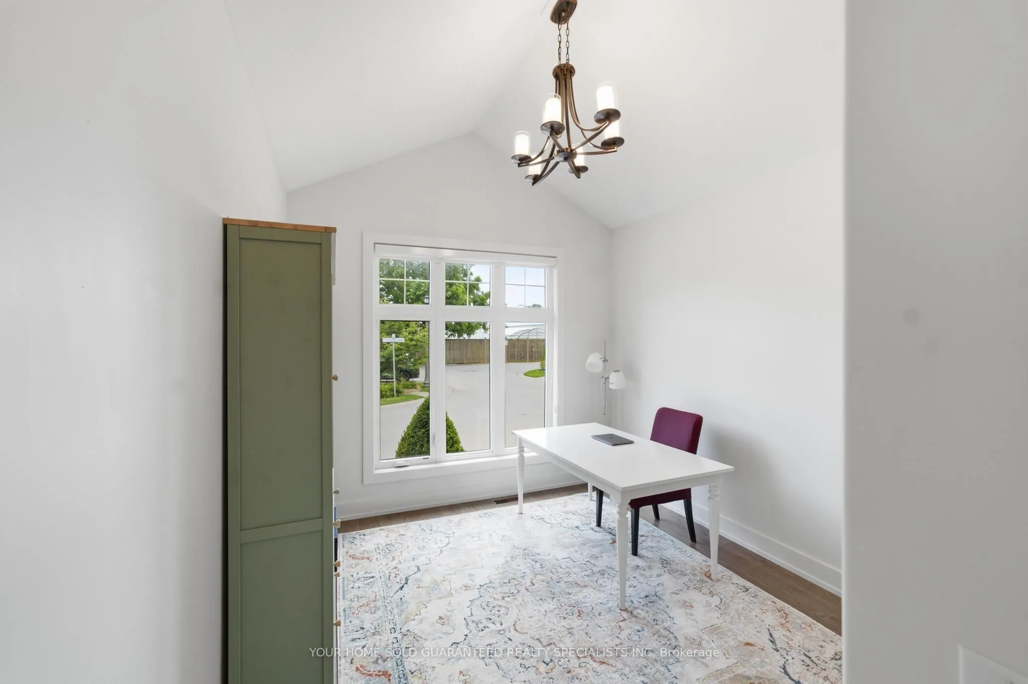 2 PROSPECT Lane #33