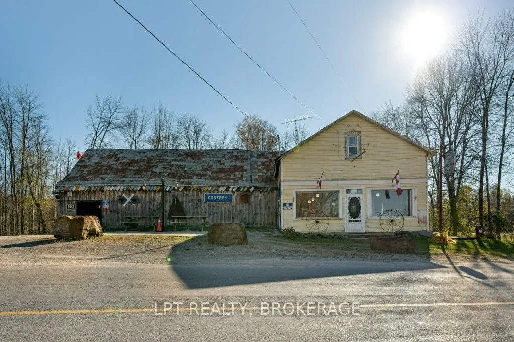 16 Westport Road