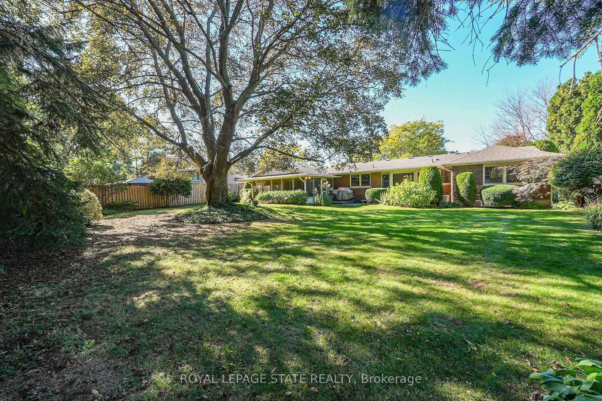 12 Baker Road N
