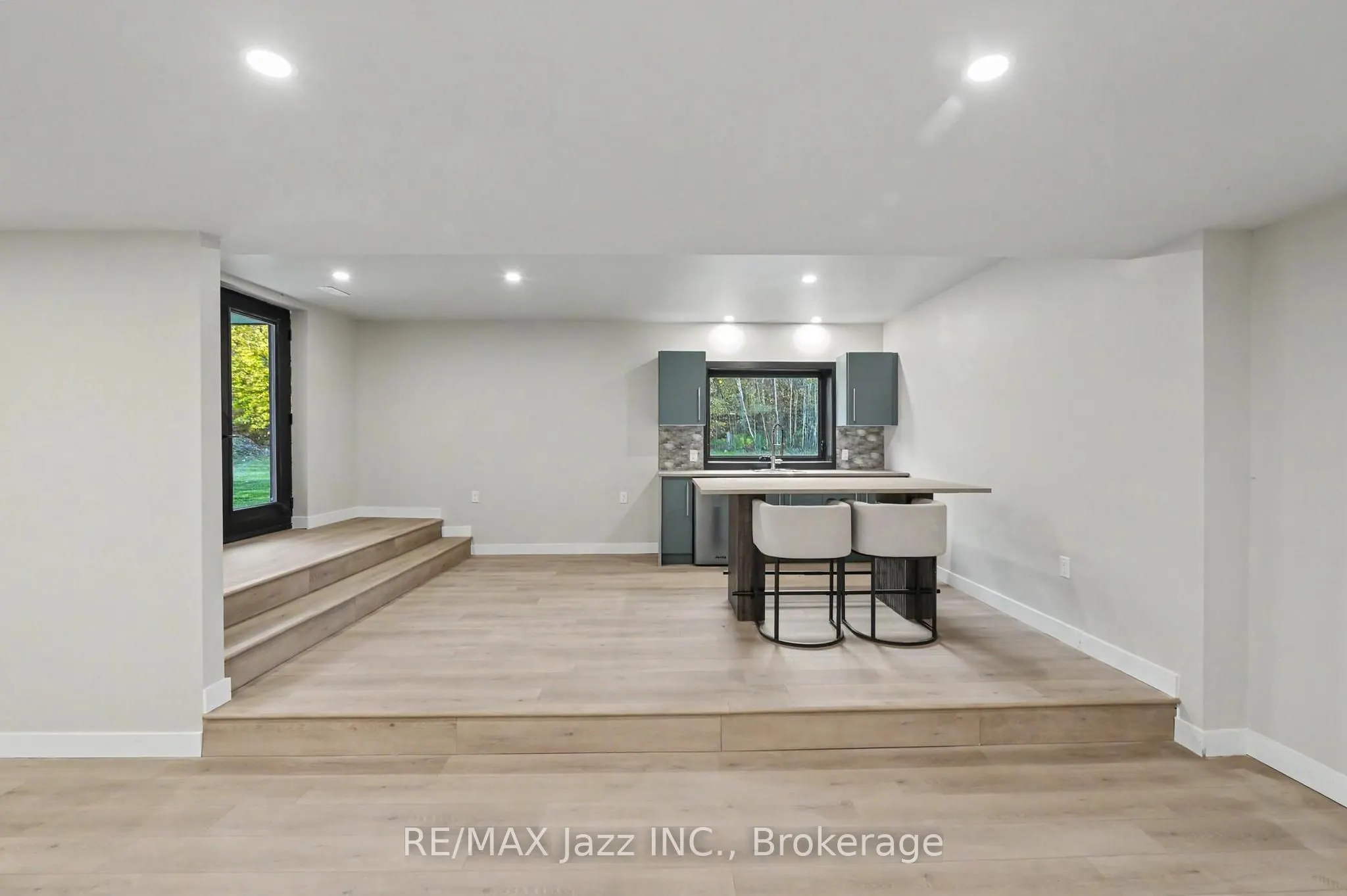 5432 Winfield Drive