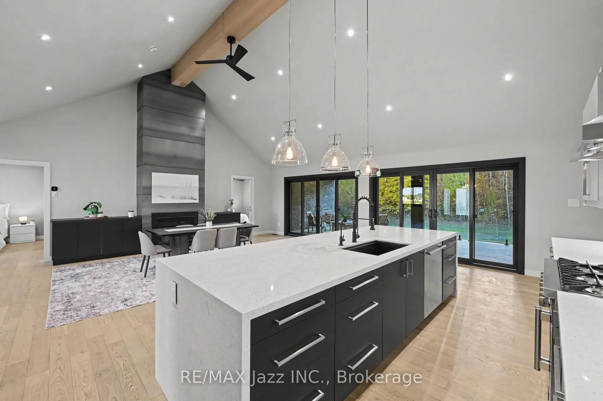 5432 Winfield Drive
