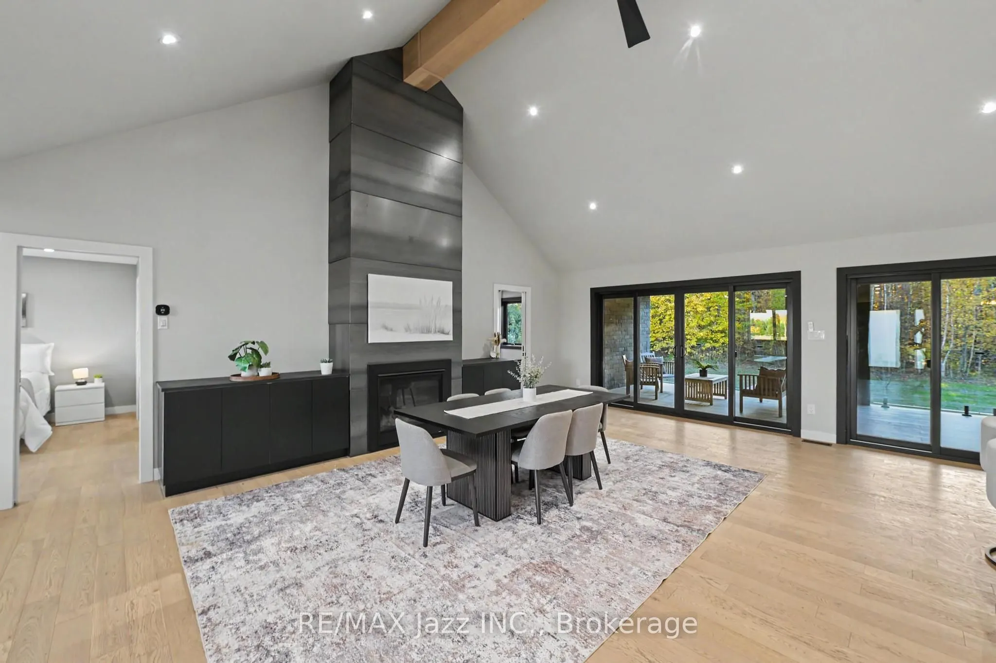 5432 Winfield Drive