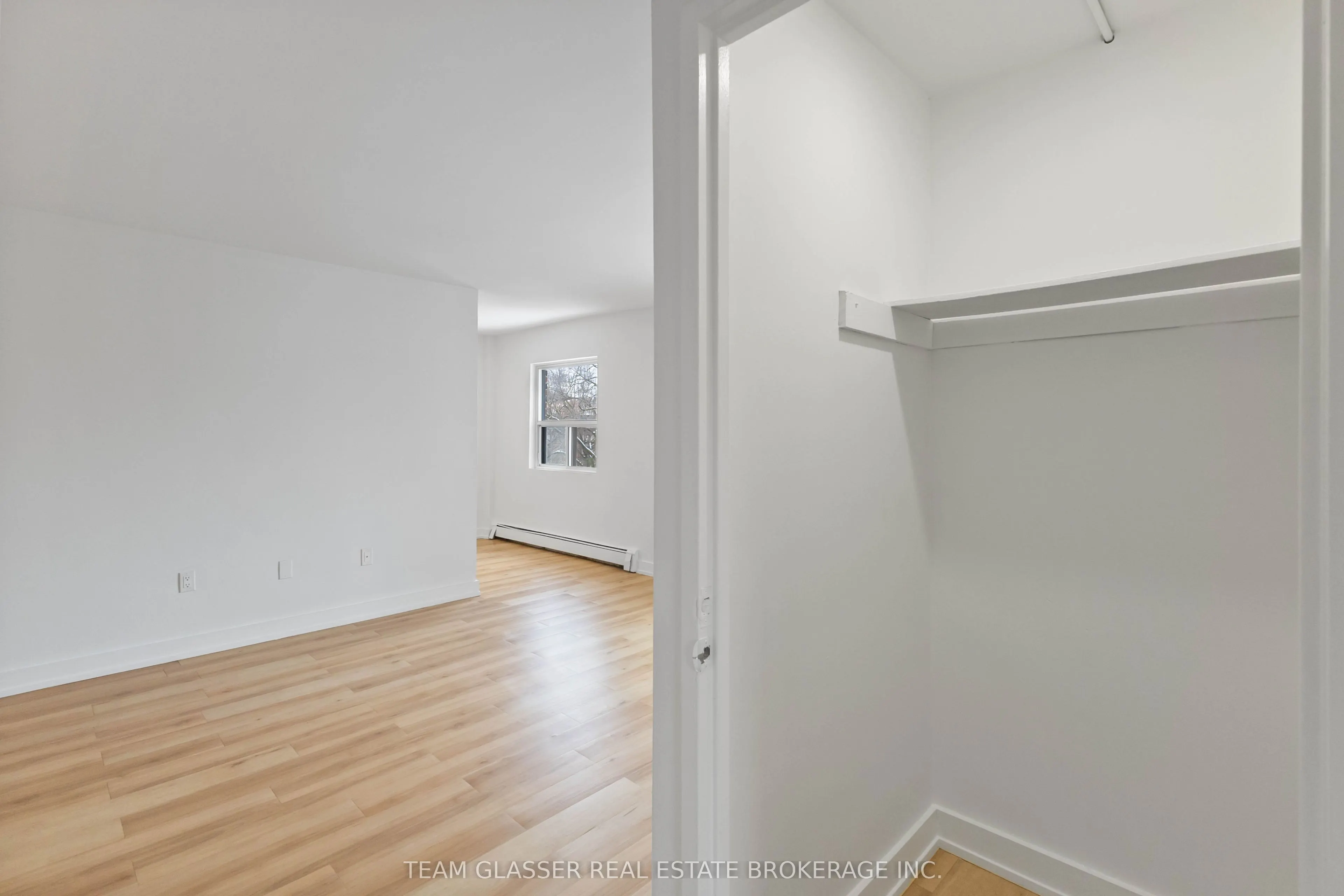540 Proudfoot Lane #301