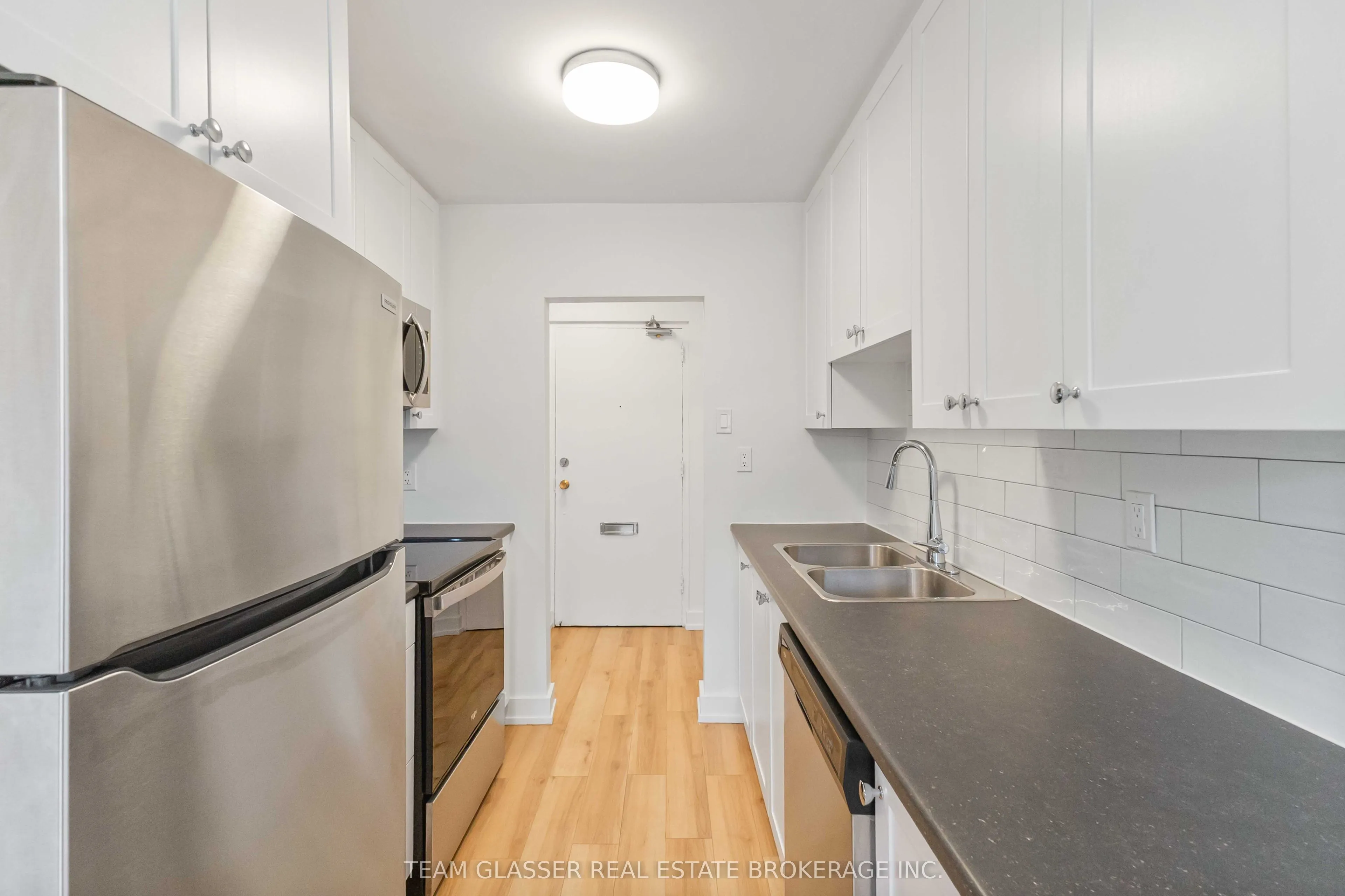 540 Proudfoot Lane #301