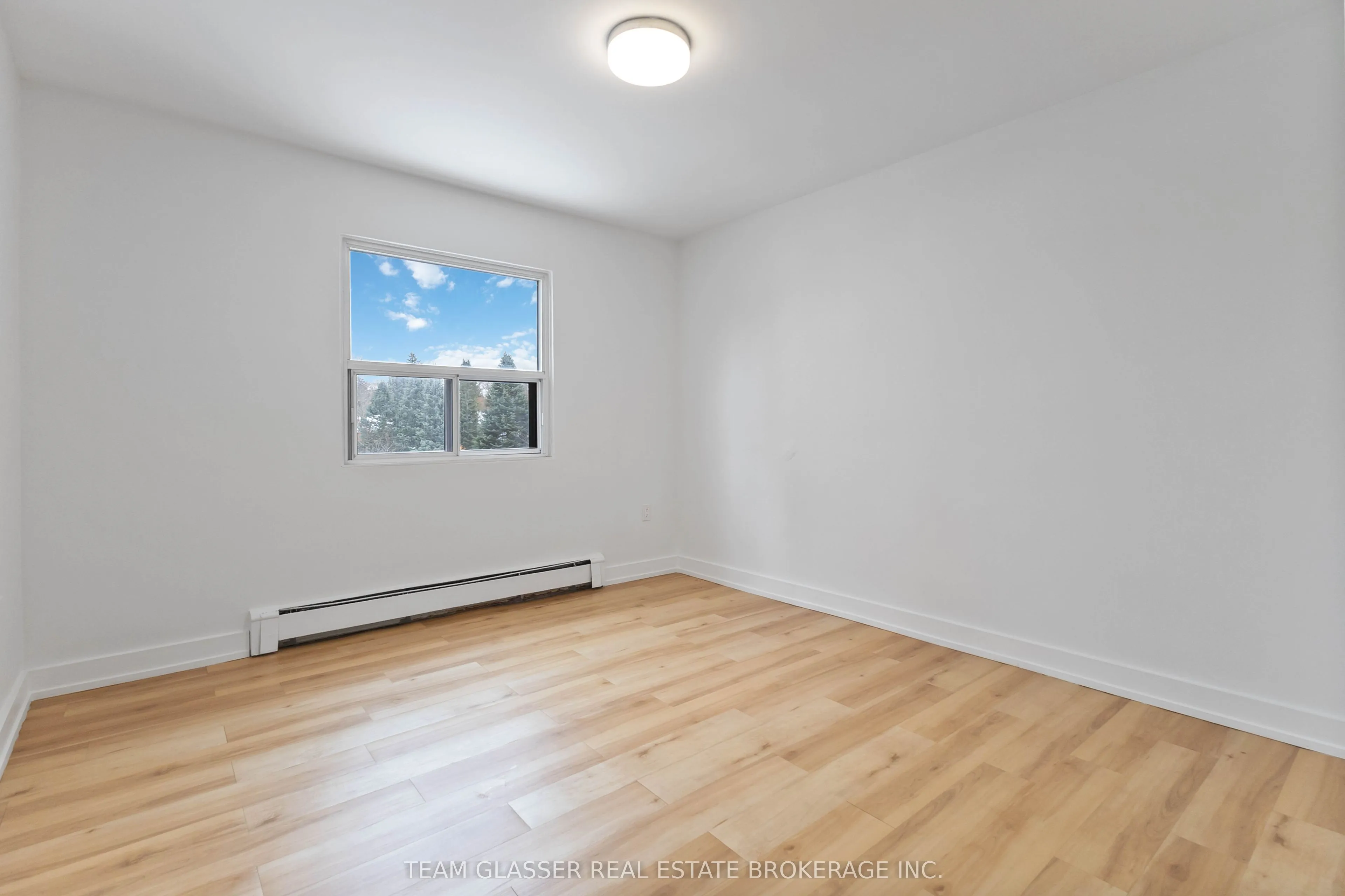 540 Proudfoot Lane #301