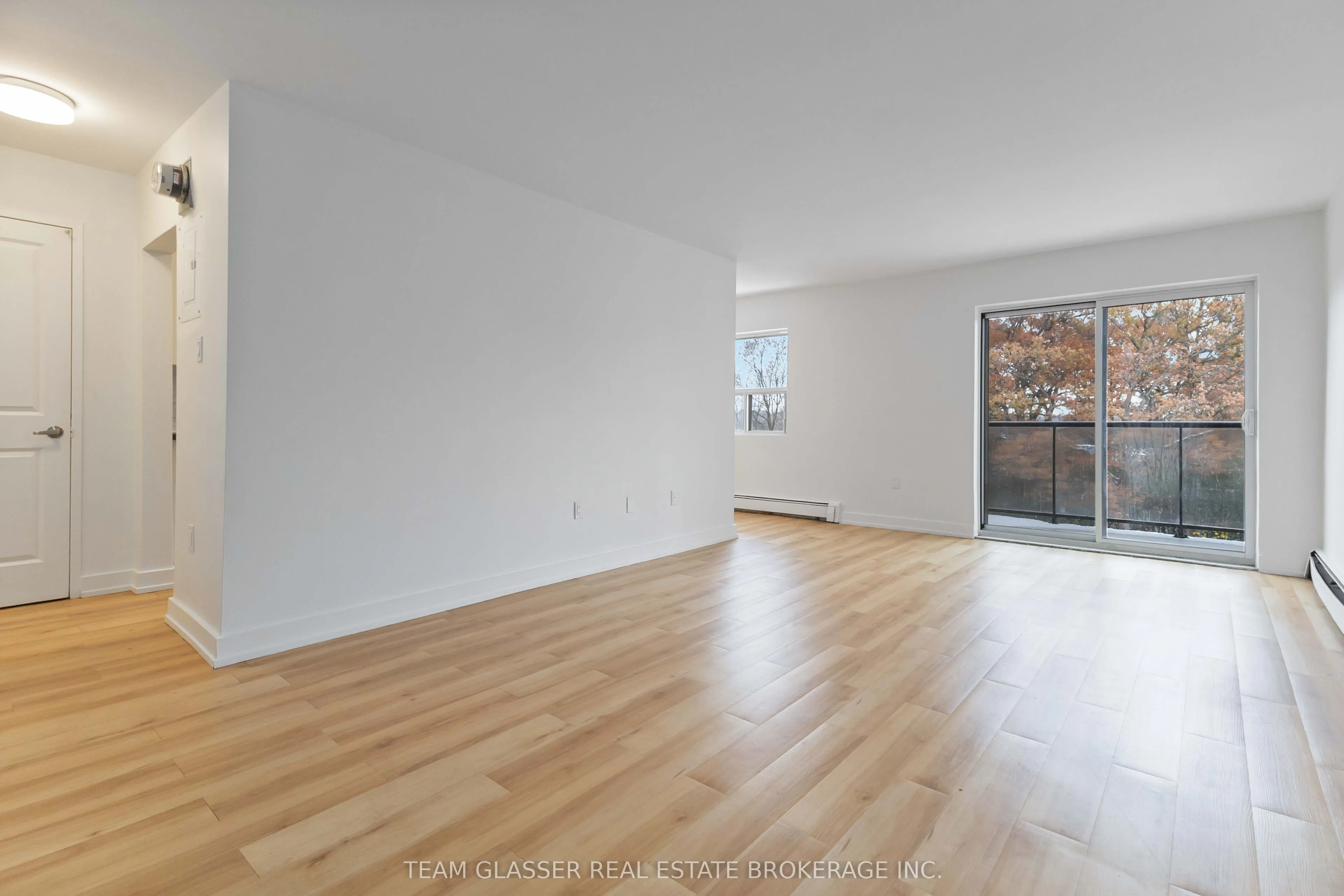 540 Proudfoot Lane #301