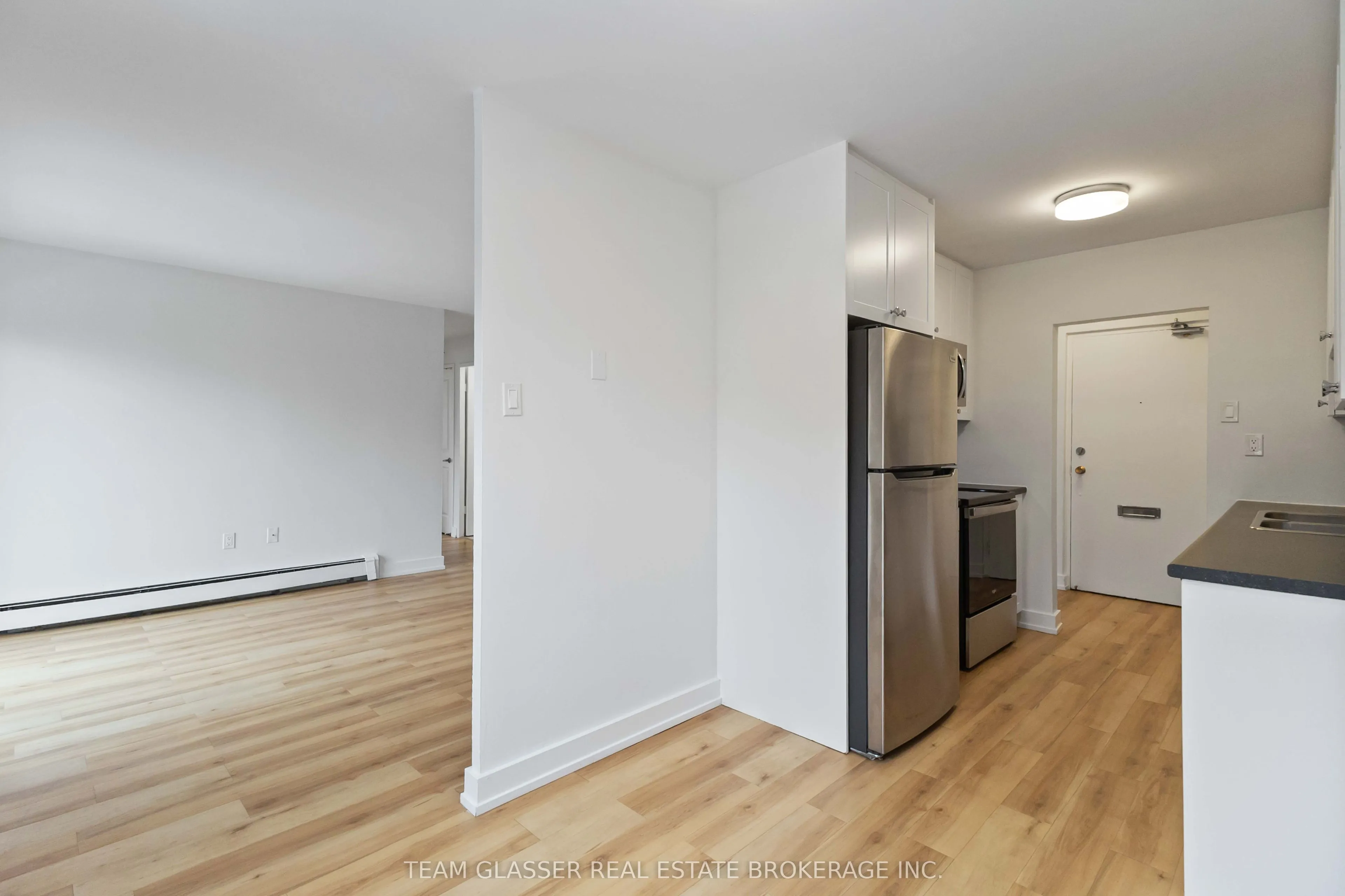 540 Proudfoot Lane #301