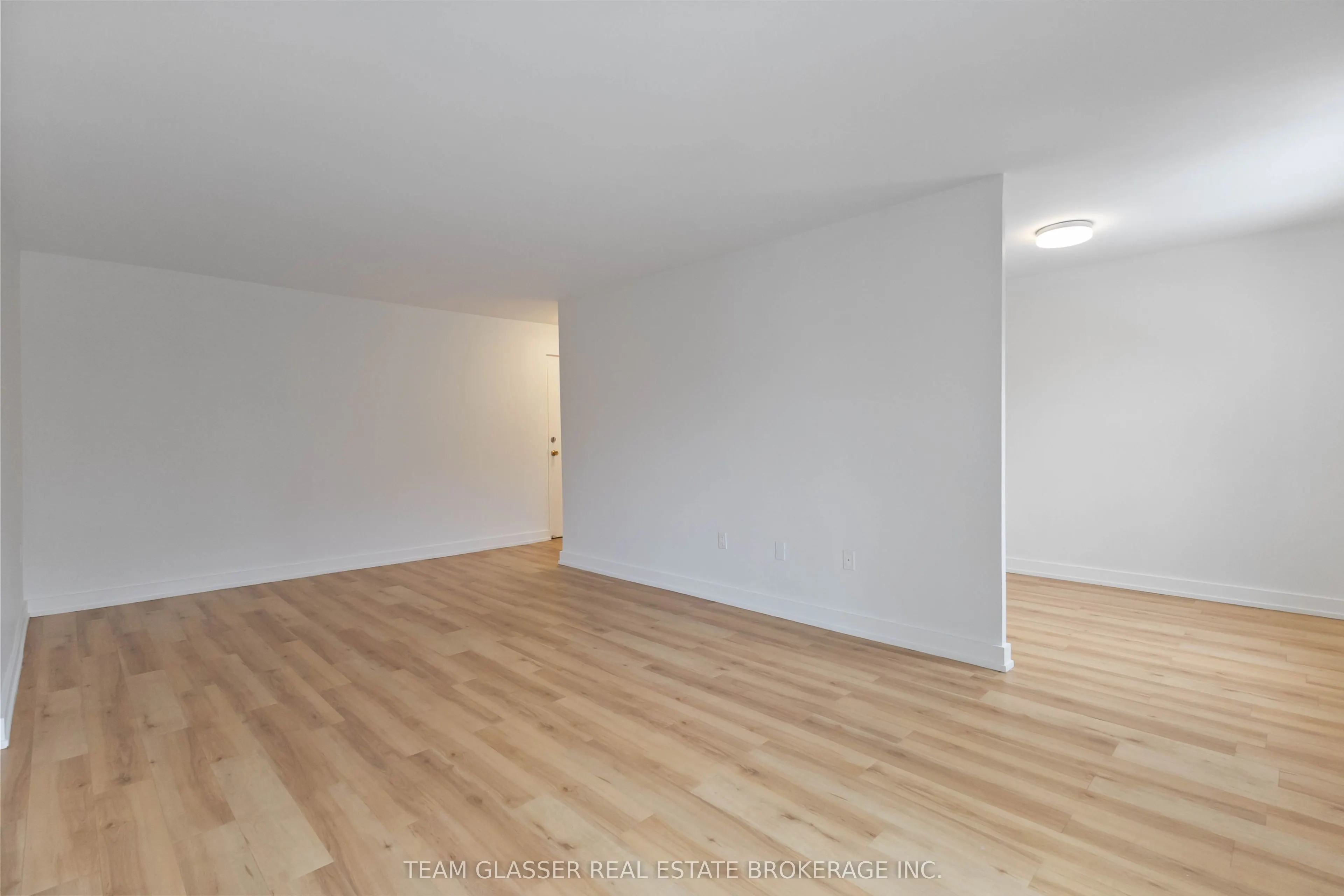 540 Proudfoot Lane #301