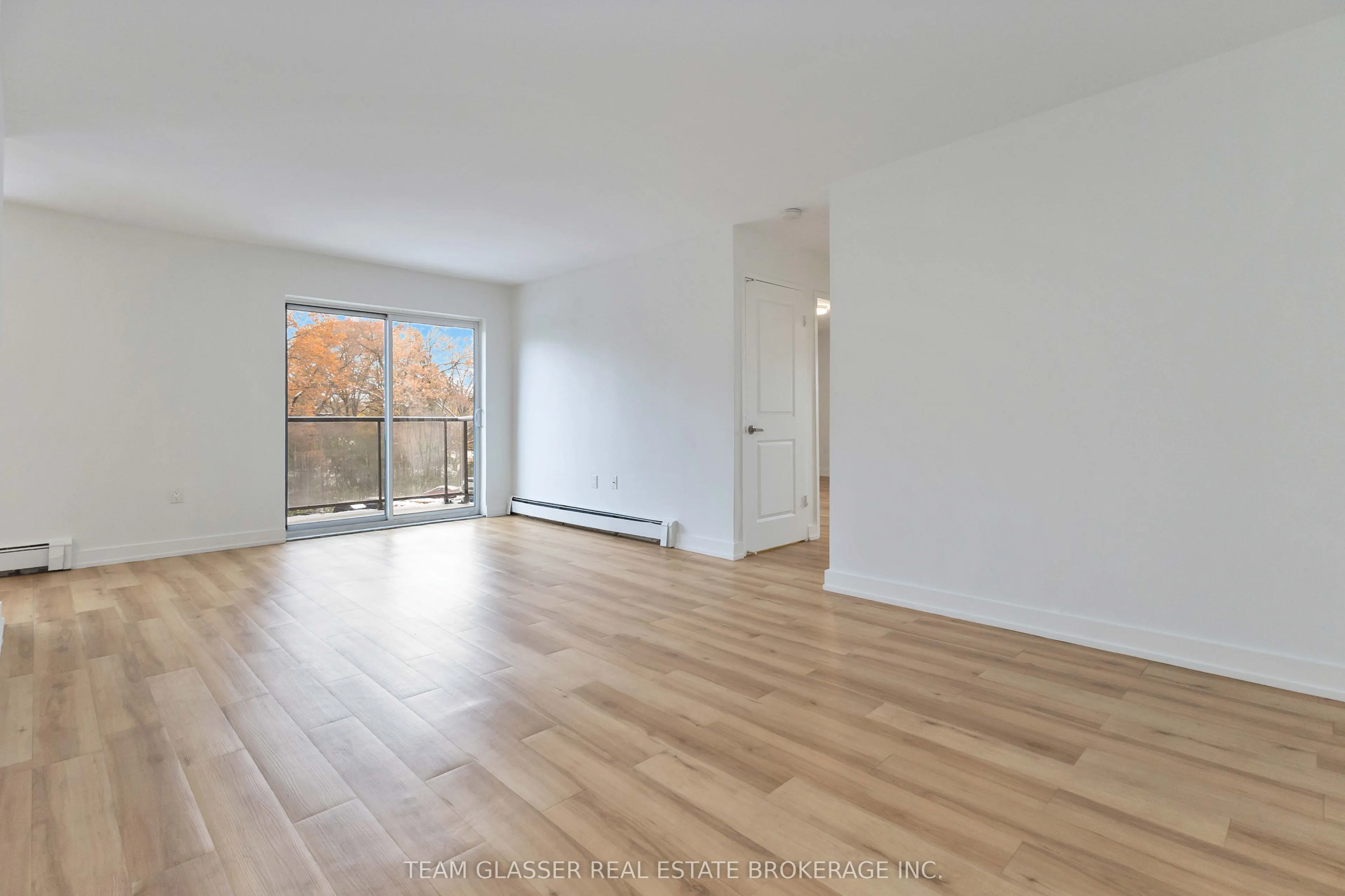 540 Proudfoot Lane #301