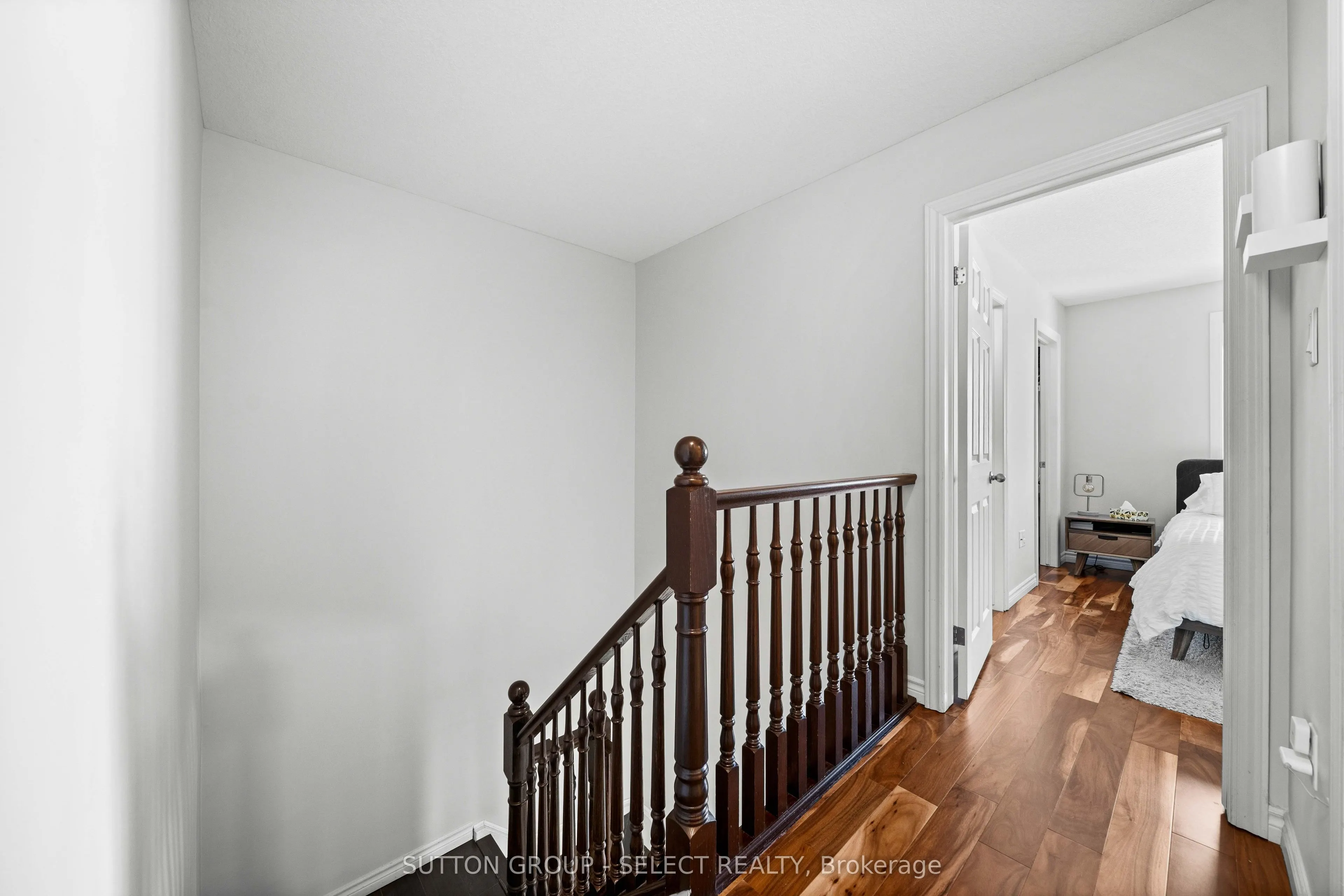934 Silverfox Crescent