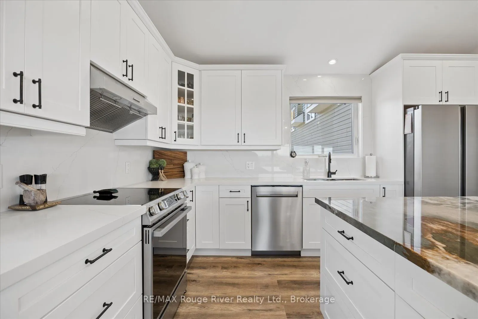 180 Grandview Drive