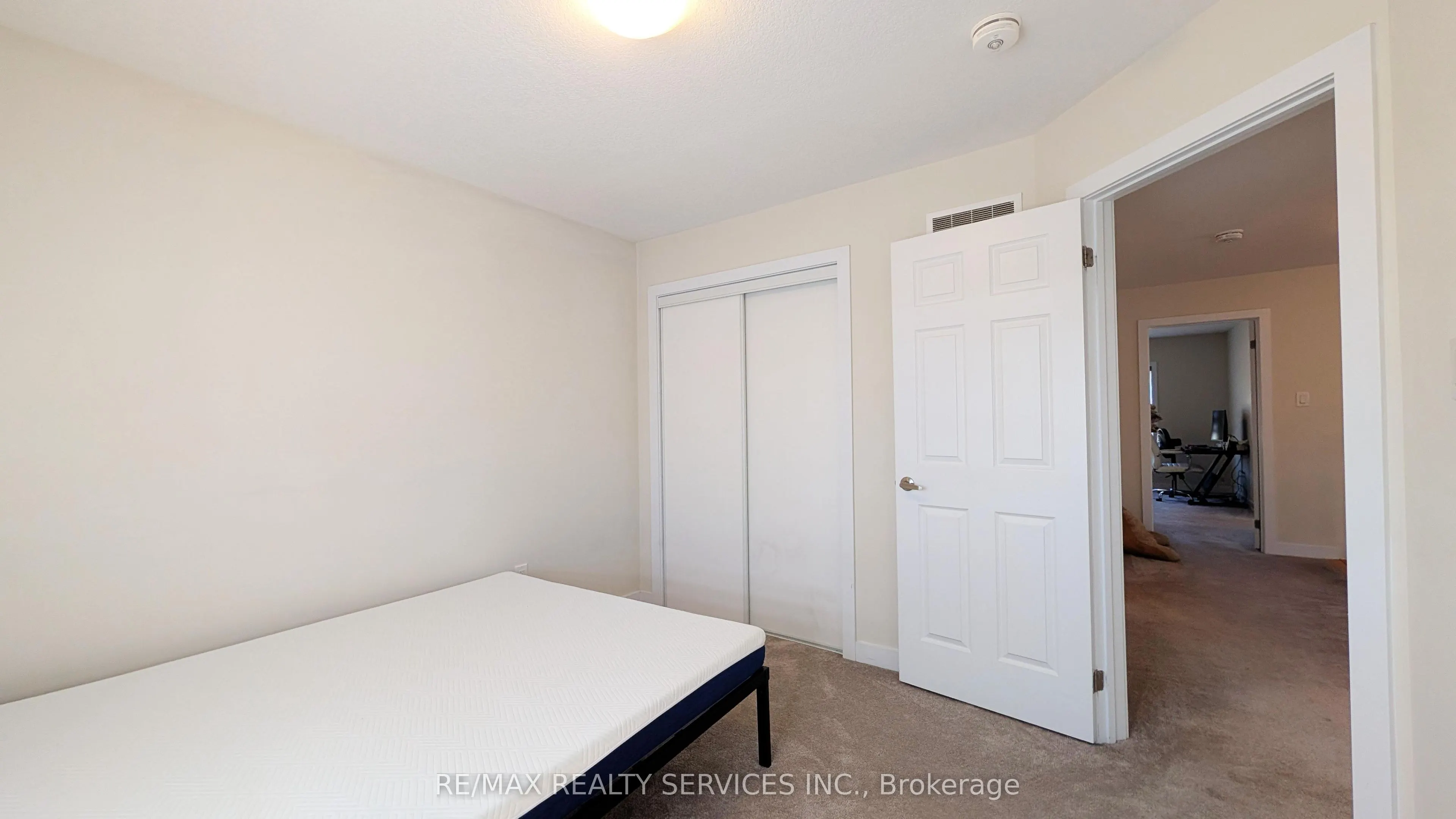 21 Keelson Street #UPPER