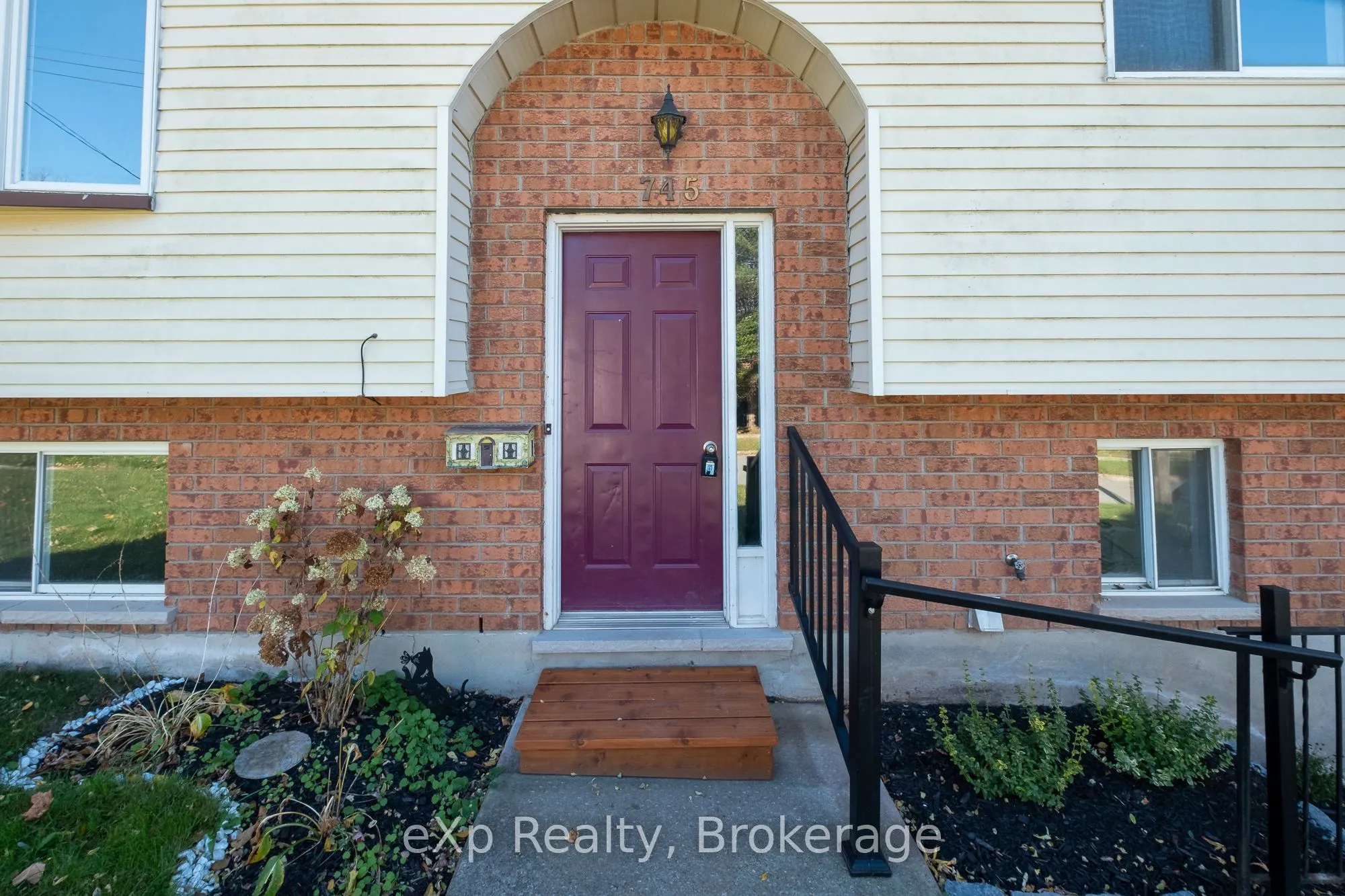 745 7th Street A E