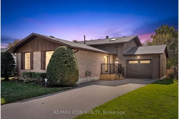 43 Lewis Crescent