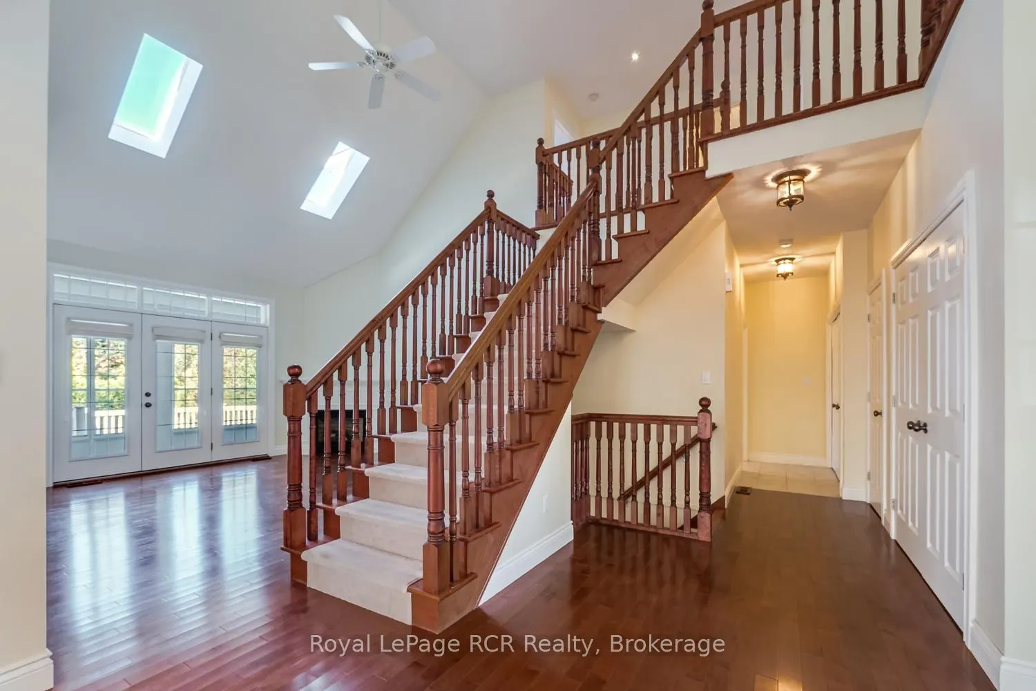 221 EMERALD DR Drive