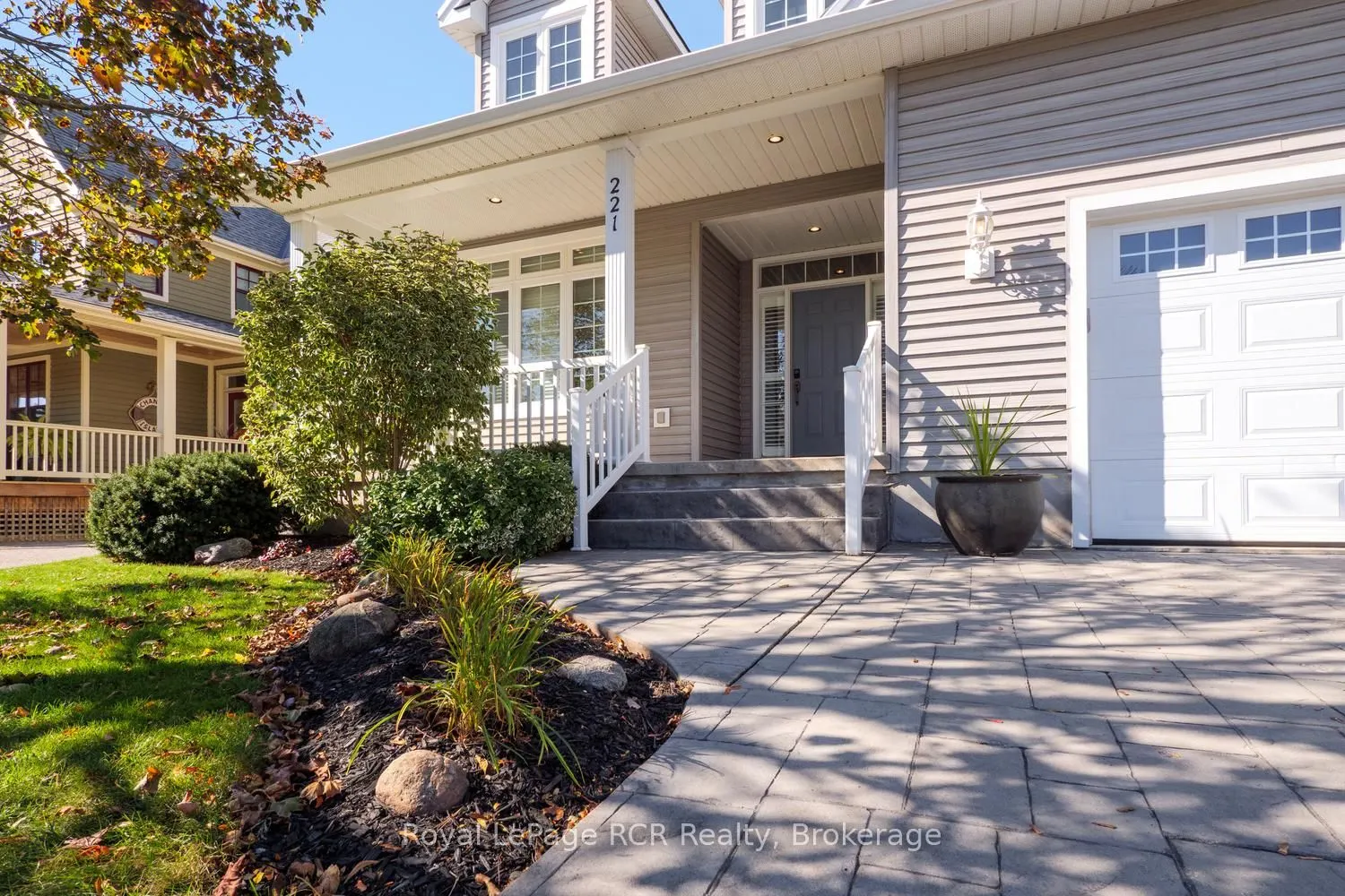 221 EMERALD DR Drive