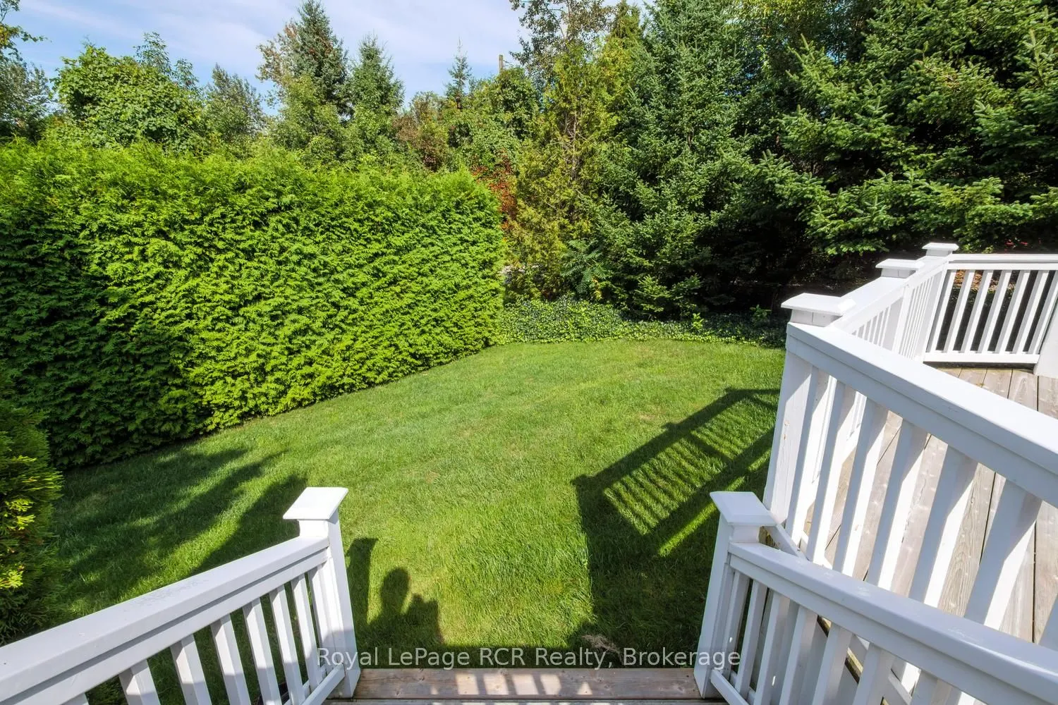 221 EMERALD DR Drive