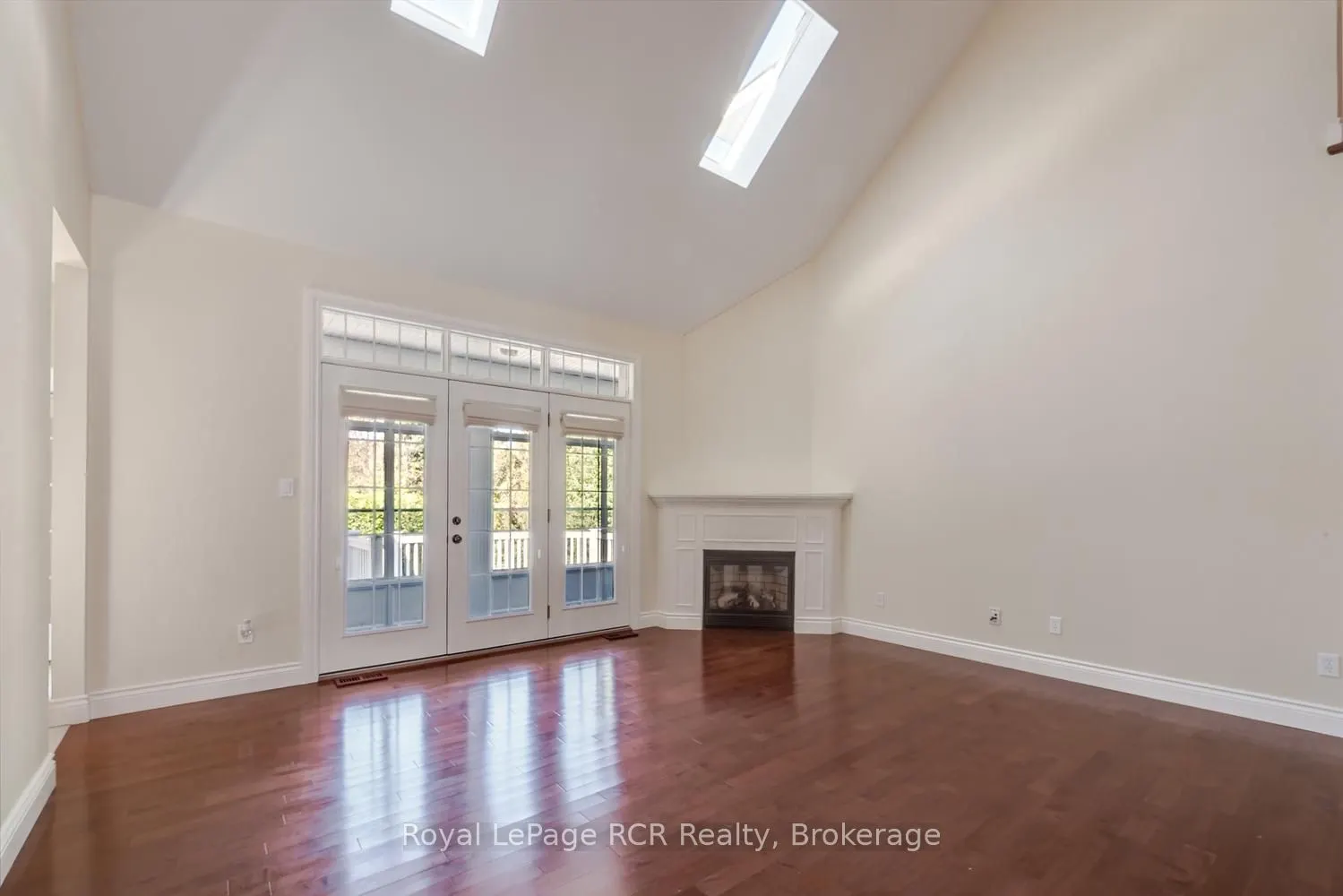 221 EMERALD DR Drive