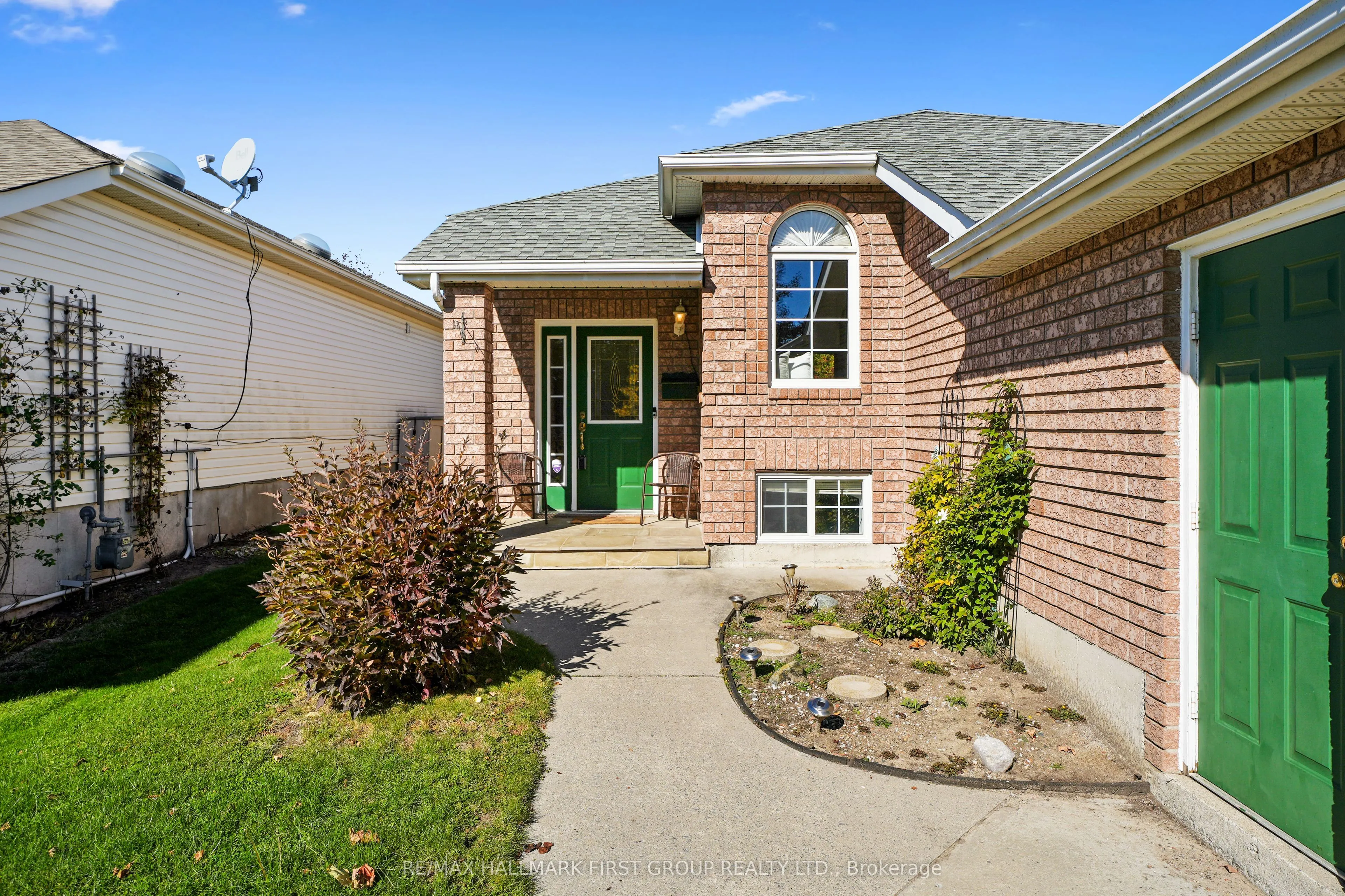 235 Carroll Crescent
