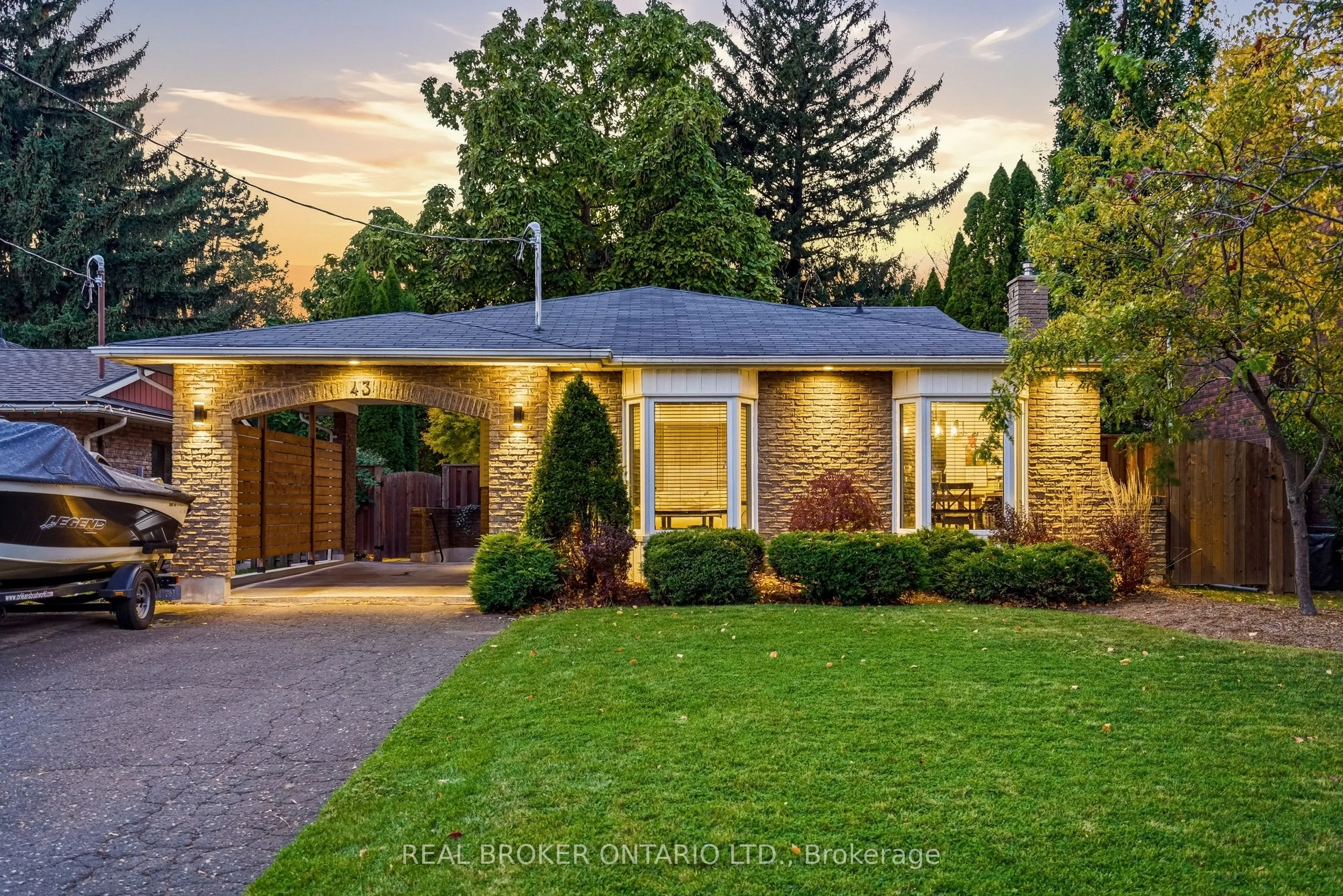 43 Shoreline Drive