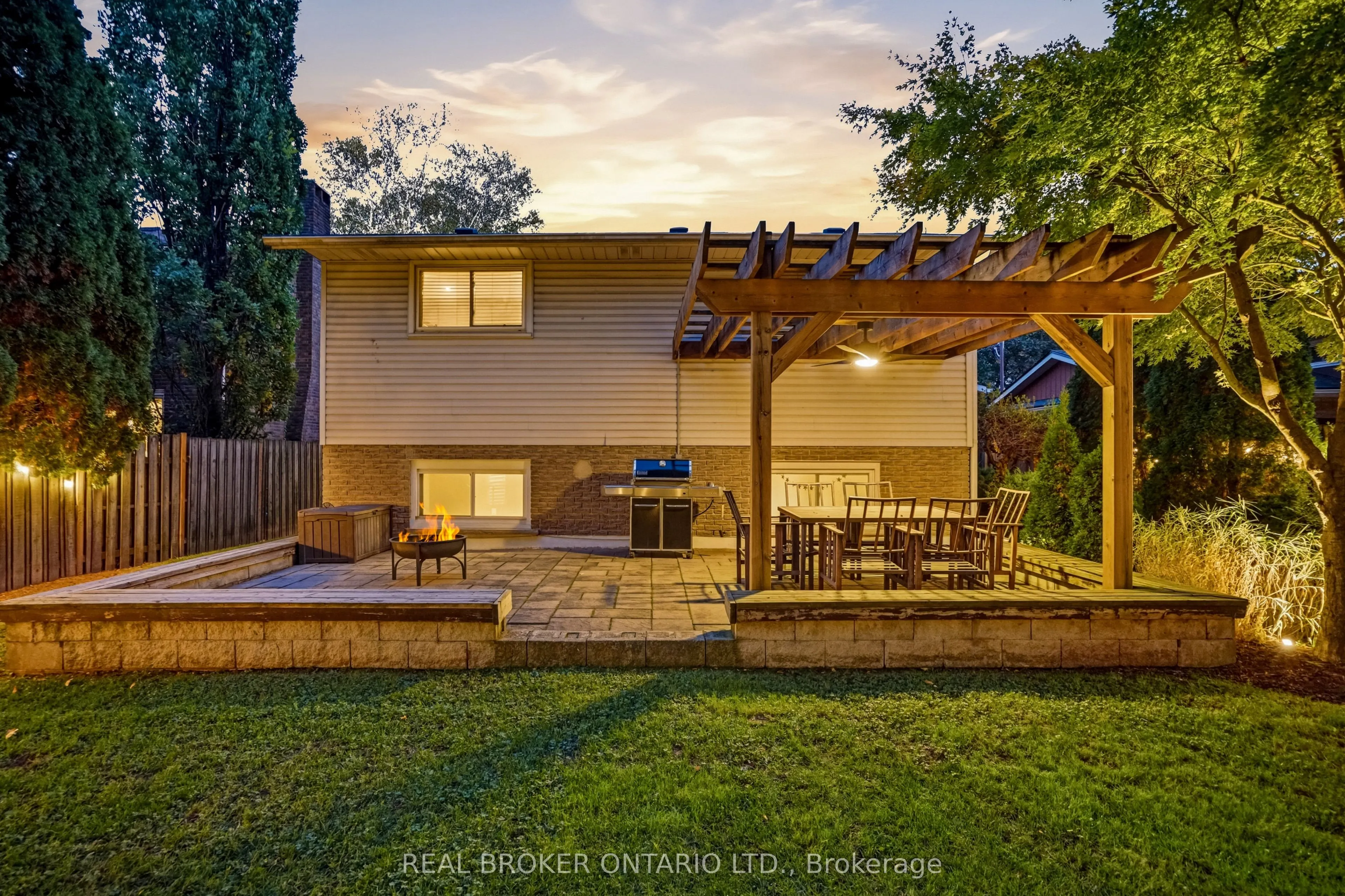 43 Shoreline Drive