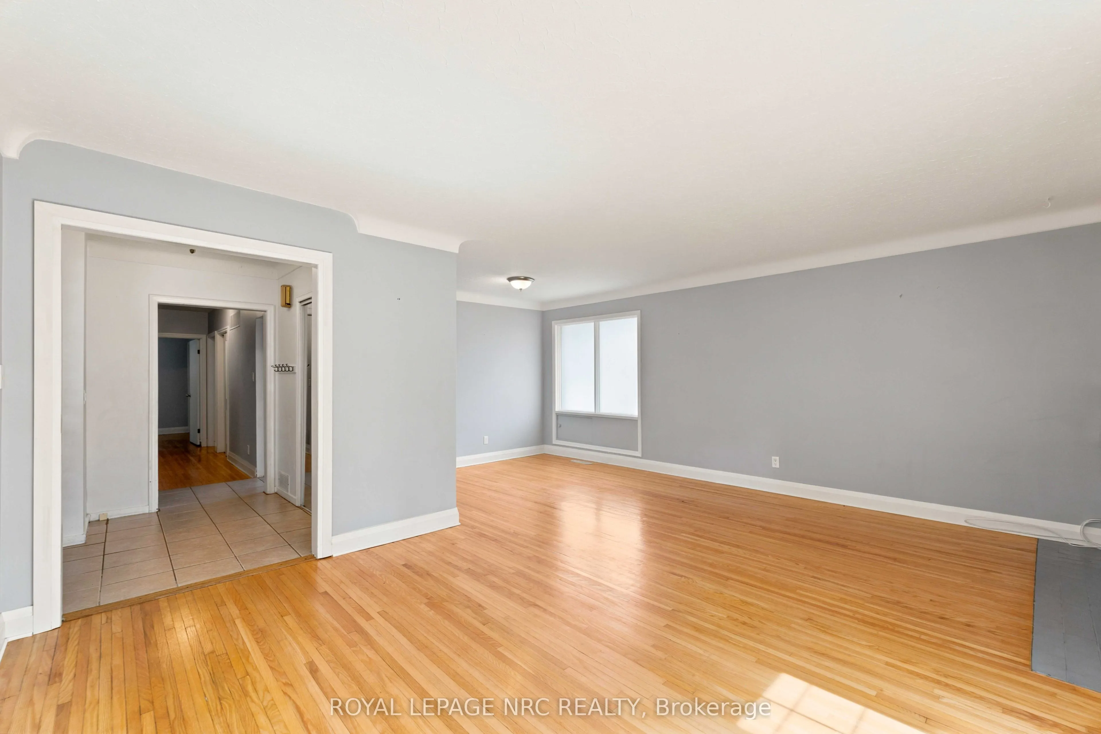 45 Woodcroft Crescent
