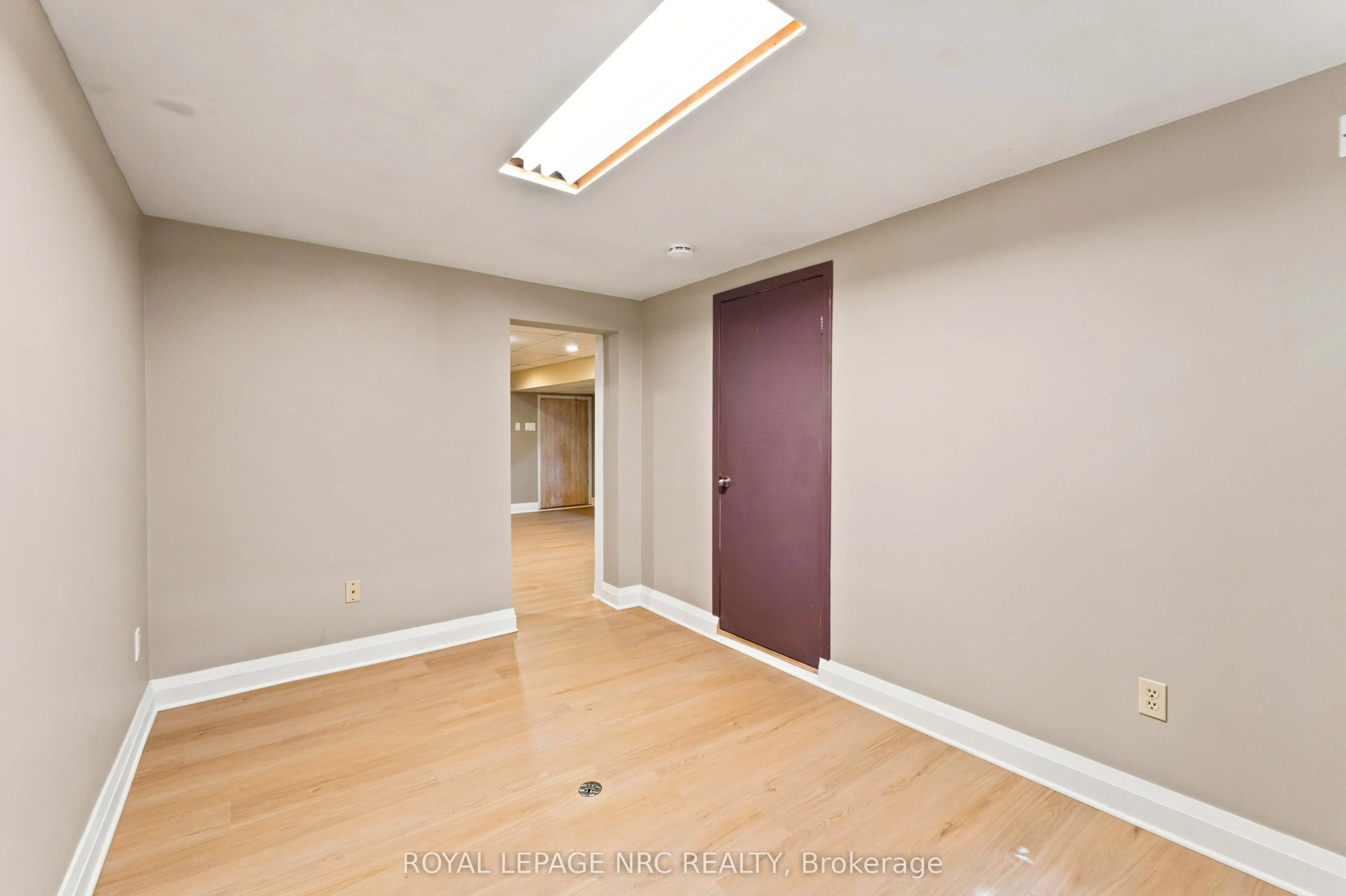 45 Woodcroft Crescent