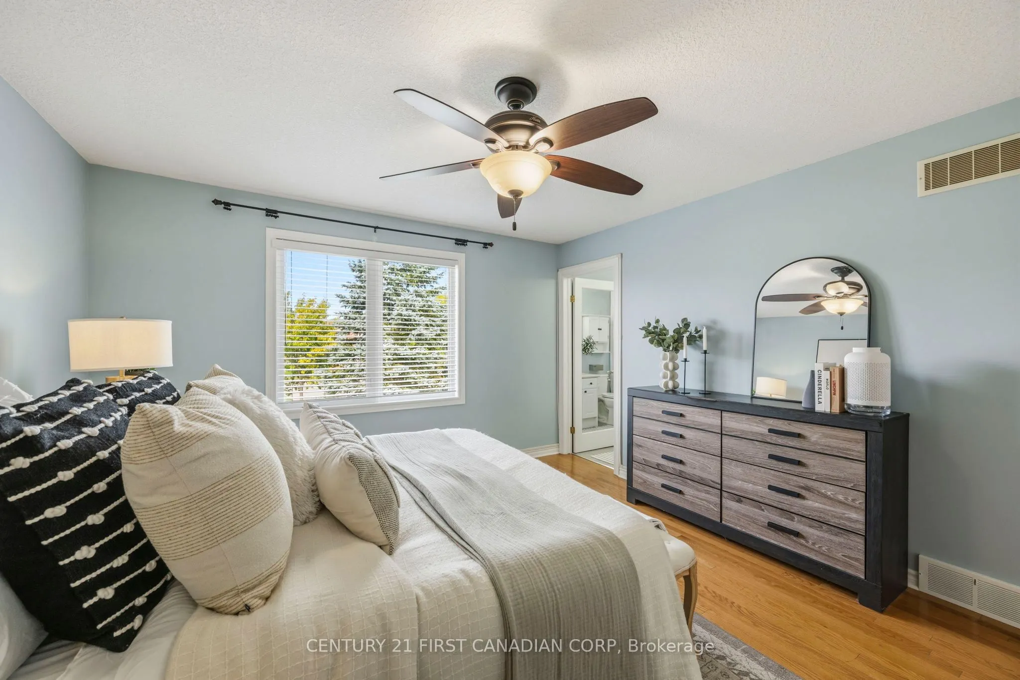 600 HYDE PARK Road #135