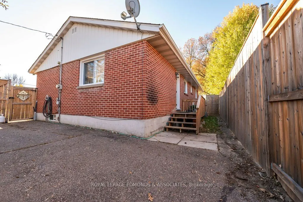 525 Irving Street