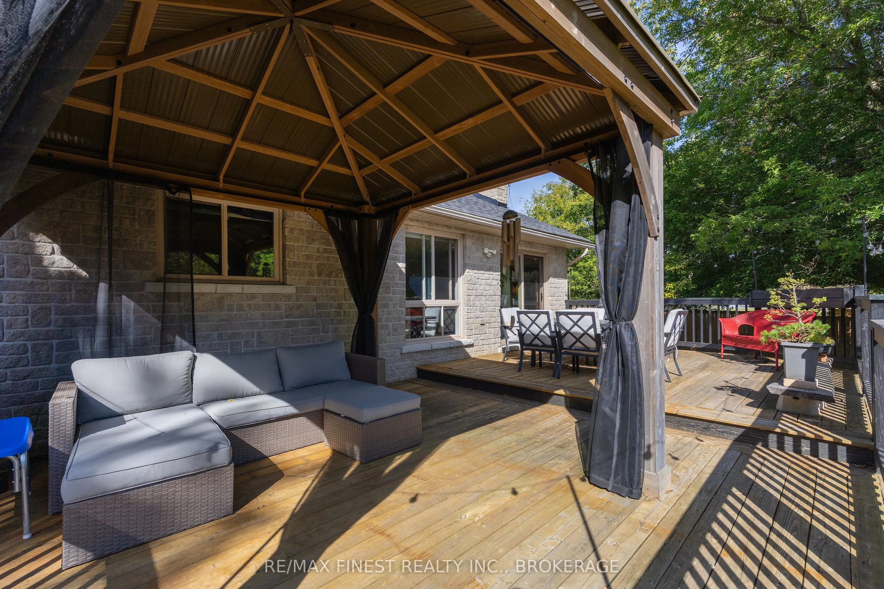 4404 Ashwood Drive